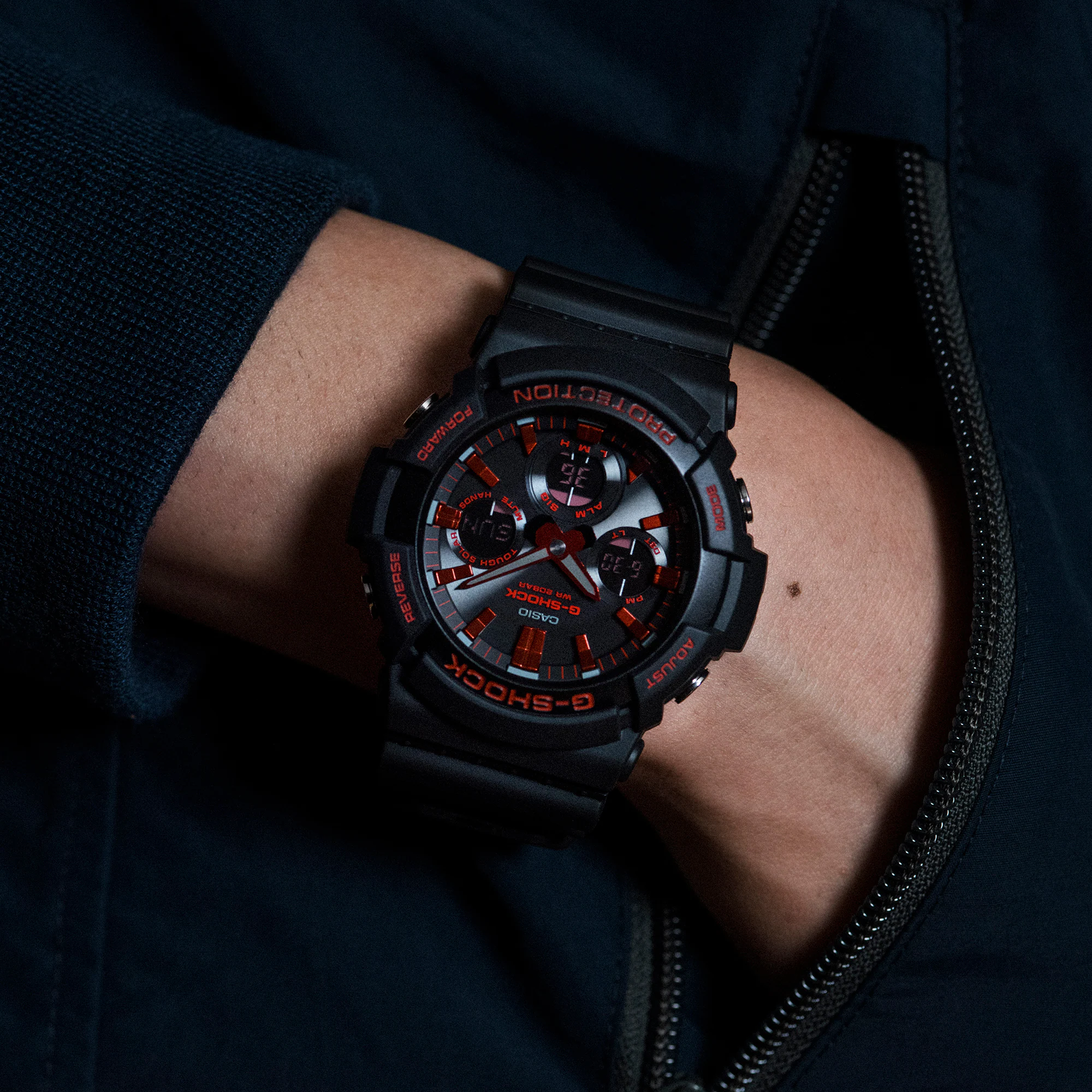 GAS-100BNR-1A l Ignite Red Series l G-SHOCK