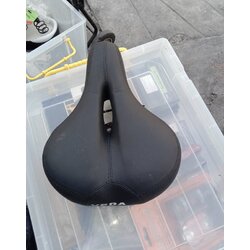 เบาะจักรยานแม่บ้าน