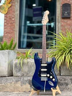 Century Standart ll กีต้าร์ไฟฟ้า Generation 2 ปิ๊กอัพ HSS สี Navy Dark Blue + เซตของแถม ทัชชิ่งจับง่าย พร้อม เซตสุดคุ้ม