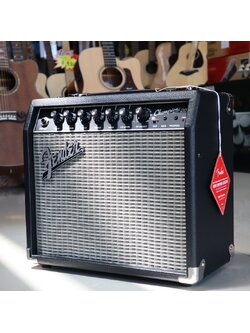 Fender Champion 20 แอมป์กีต้าร์ไฟฟ้า
