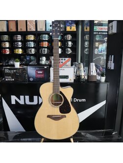 กีต้าร์โปร่งไฟฟ้า Yamaha รุ่น FSX800C //02