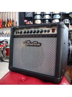 ตู้แอมป์กีต้าร์ Bostonรุ่น GF-30 มีเอฟเฟคเสียงแตก+ดีเลย์ กำลังขับ 30วัตต์ ลำโพงขนาด 8 นิ้ว เชื่อมต่อหูฟังได้