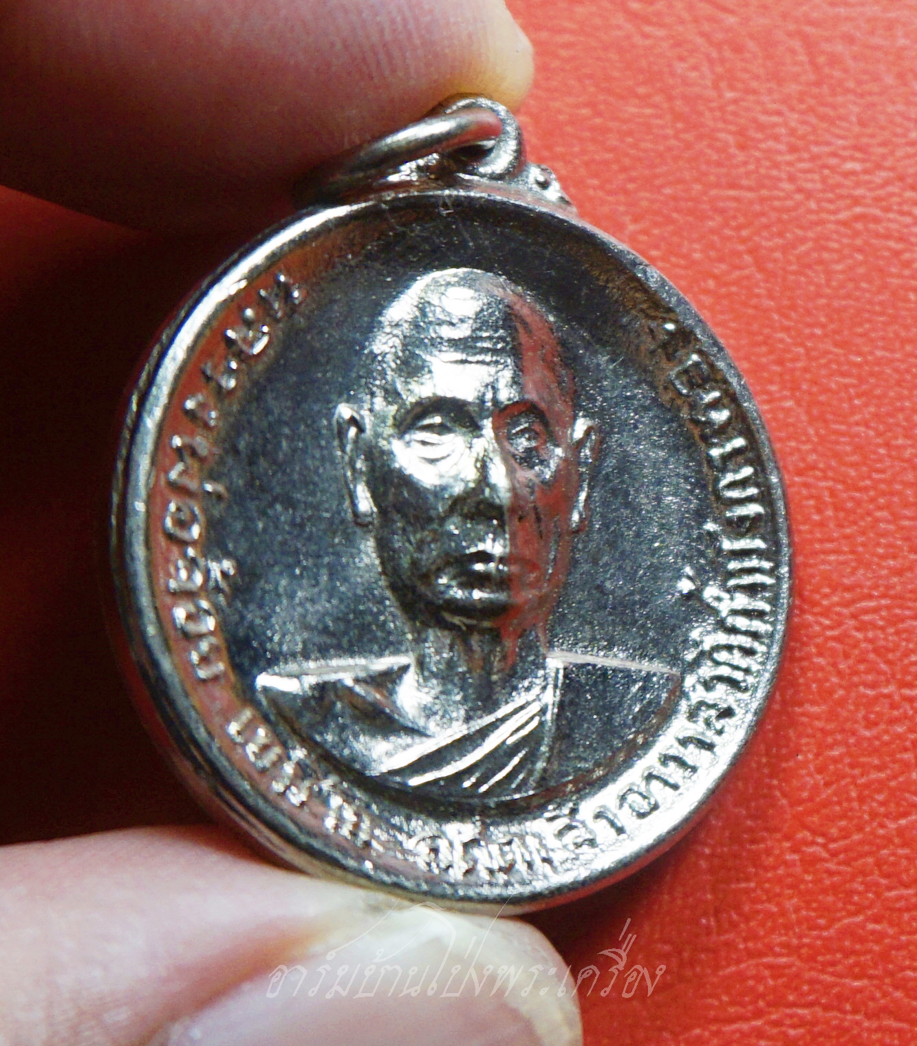 หลวงพ่อจ้อย เขมิโย อดีตเจ้าอาวาส วัดถ้ำมังกรทอง ปี๒๕๑๖ เนื้อกะไหล่เงิน(องค์ที่8)