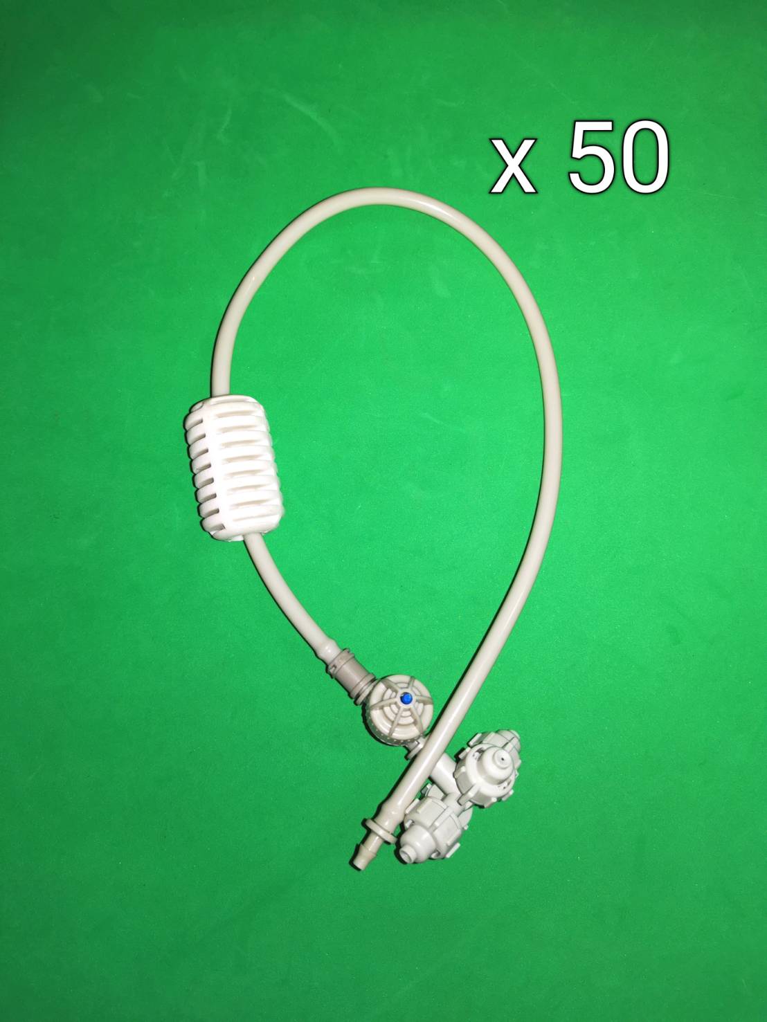 หัวพ่นหมอก 4 ทาง พร้อมวาล์วกันน้ำหยด สายยาว 50 ซ.ม.จำนวน 50 ชุด