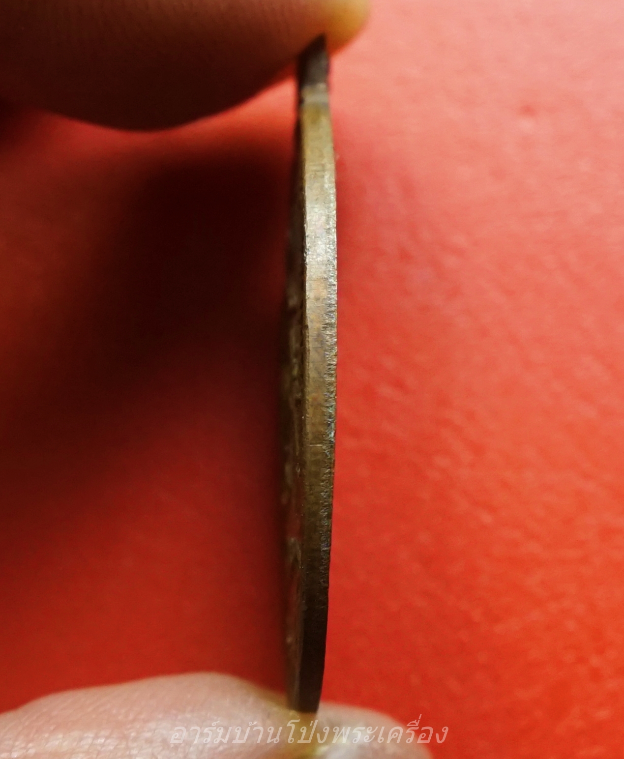 หลวงพ่อโก๊ะ วัดเก้าห้อง รุ่นปฏิสังขรอุโบสถ ปี๒๕๓๔ ขาไป เนื้อทองแดง(องค์ที่5)