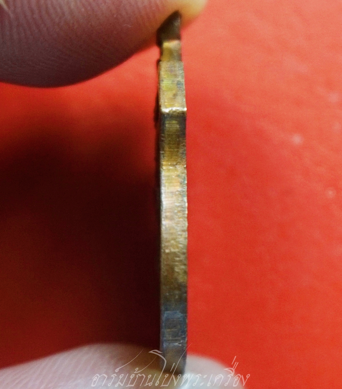 หลวงพ่อลำใย ปิยวัณโณ วัดทุ่งลาดหญ้า จ.กาญจนบุรี ฉลองอายุ๗๗ปี พ.ศ.๒๕๔๗ เหรียญอาร์มนั่งเสือ ตอกโค๊ต99 เนื้อทองแดง(องค์ที่1)