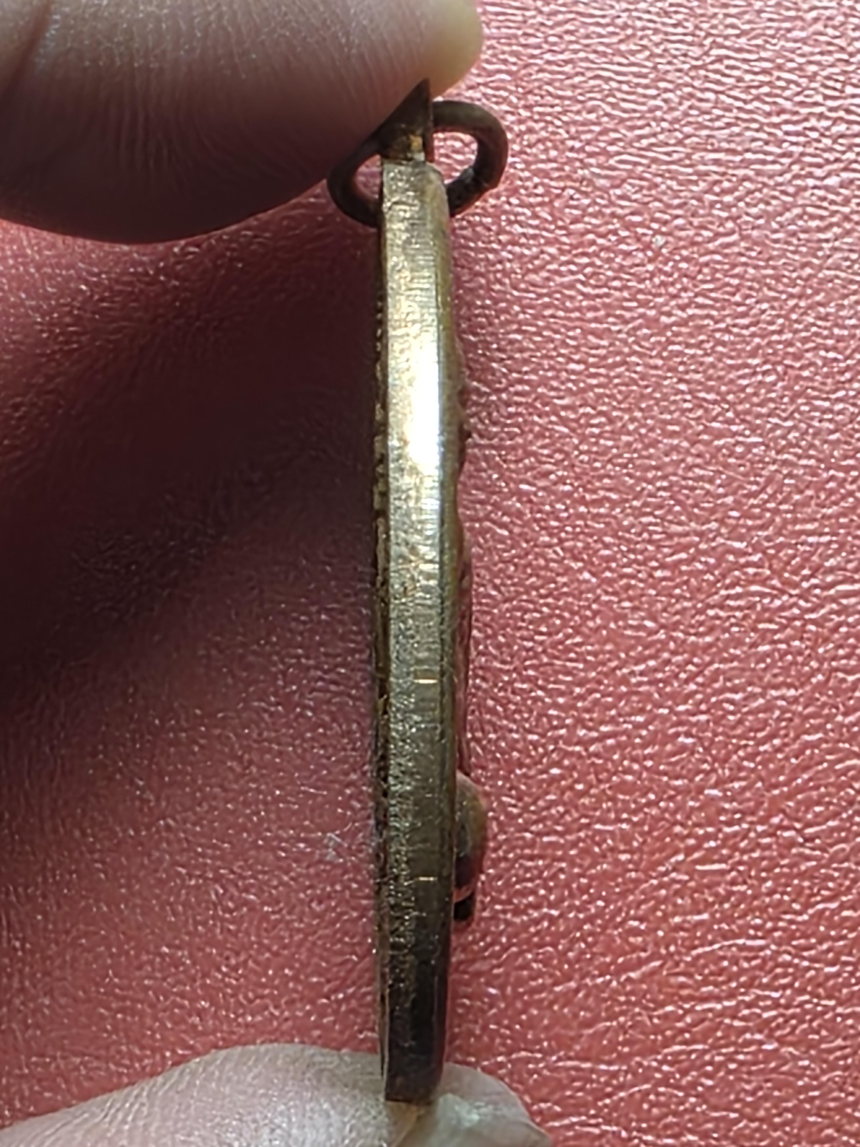 หลวงพ่อปราโมทย์ วัดเขาชะงุ้ม เนื้อทองแดงผิวไฟ(องค์ที่1)