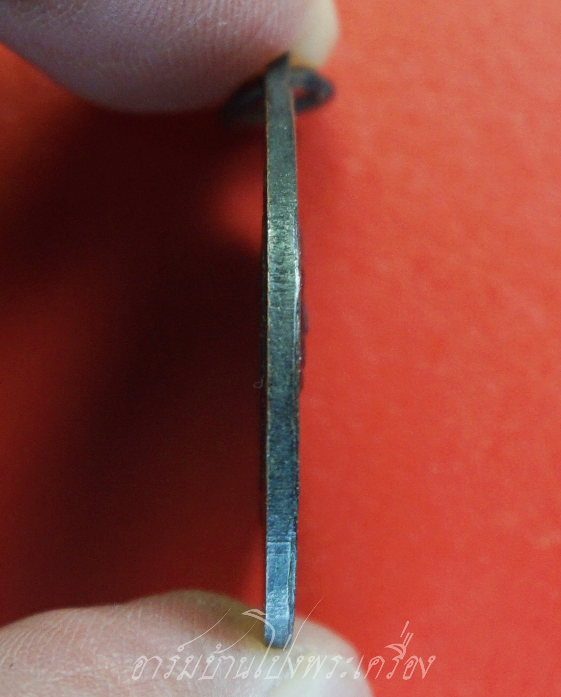 พระครูสังฆรักษ์เทศ วรเทโส(หลวงพ่อเทศ) วัดหนองกระทุ่ม รุ่นแรก ปี๒๕๑๓ พิมพ์หน้าแก่ เนื้อทองแดงรมดำ(องค์ที่2)