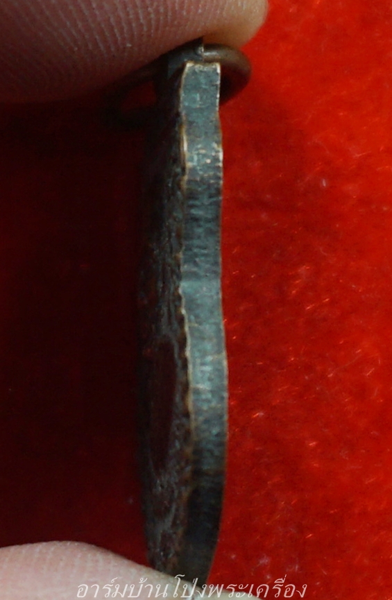 หลวงปู่อ่อน วัดตึกหิรัญราษฏร์ รุ่นสร้างศาลา ปี๒๕๓๗(องค์ที่1)