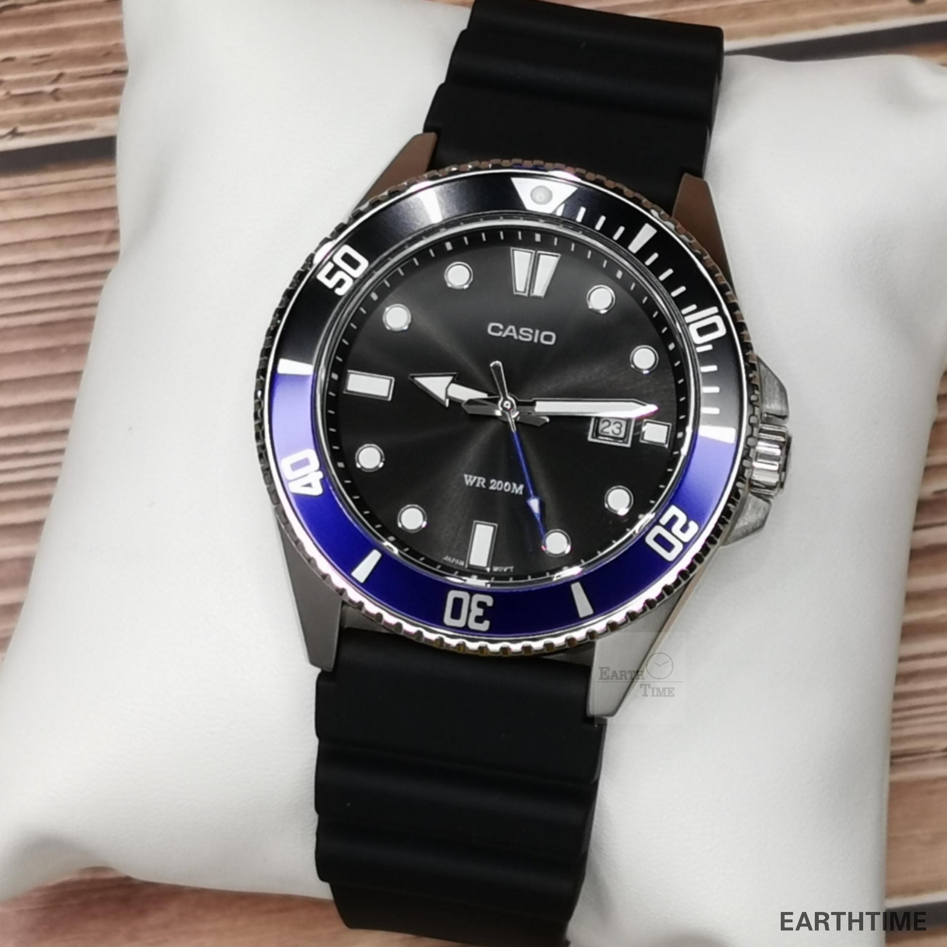 CASIO DURO 200 รุ่น MDV-107-1A2