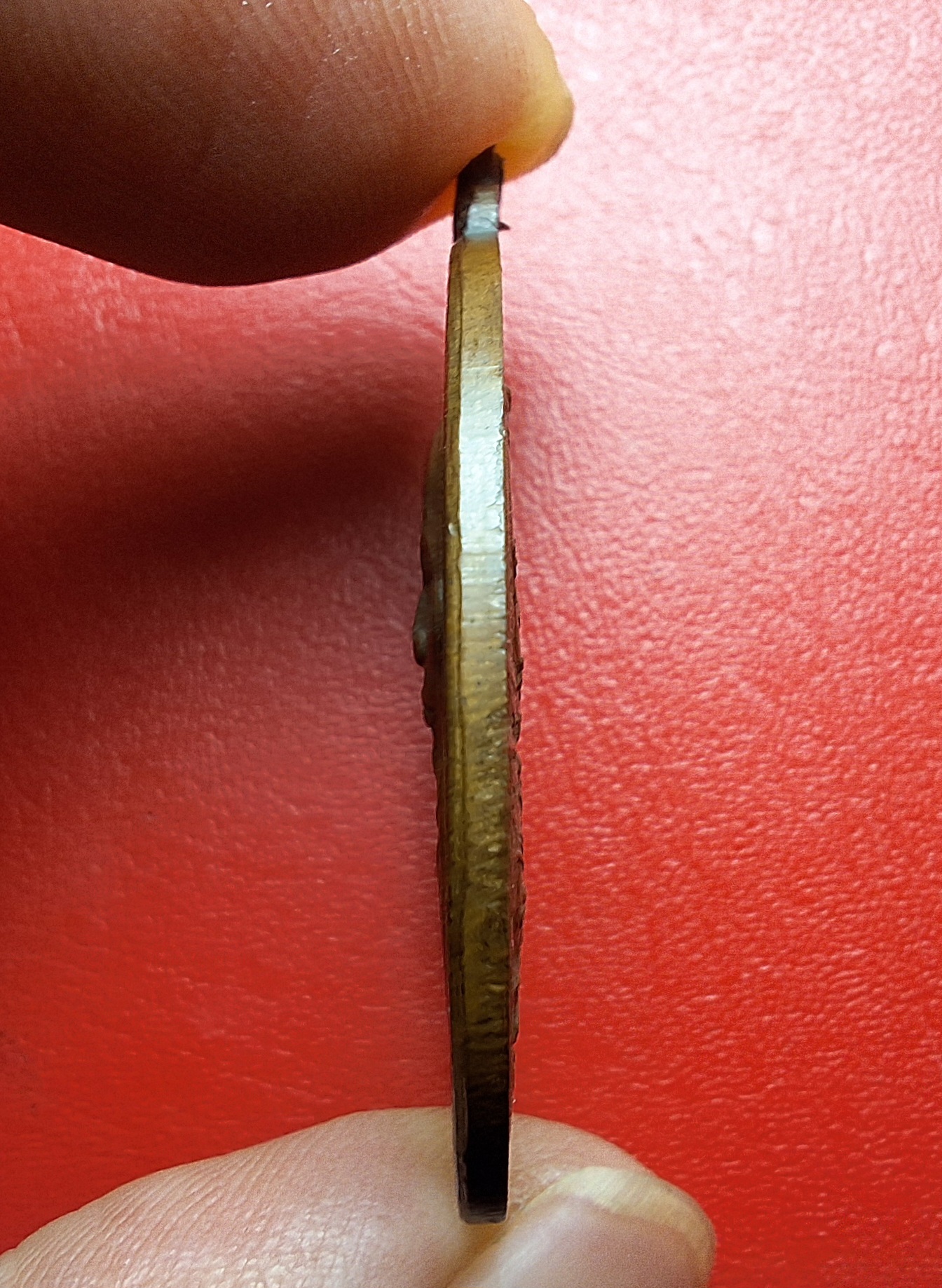 หลวงปู่หนู วัดทุ่งแหลม รุ่นอายุ๘๔ปี ปี๒๕๒๓ ไม่ตอกโค๊ต บล๊อกนวะ เนื้อทองแดงรมดำ(องค์ที่2)