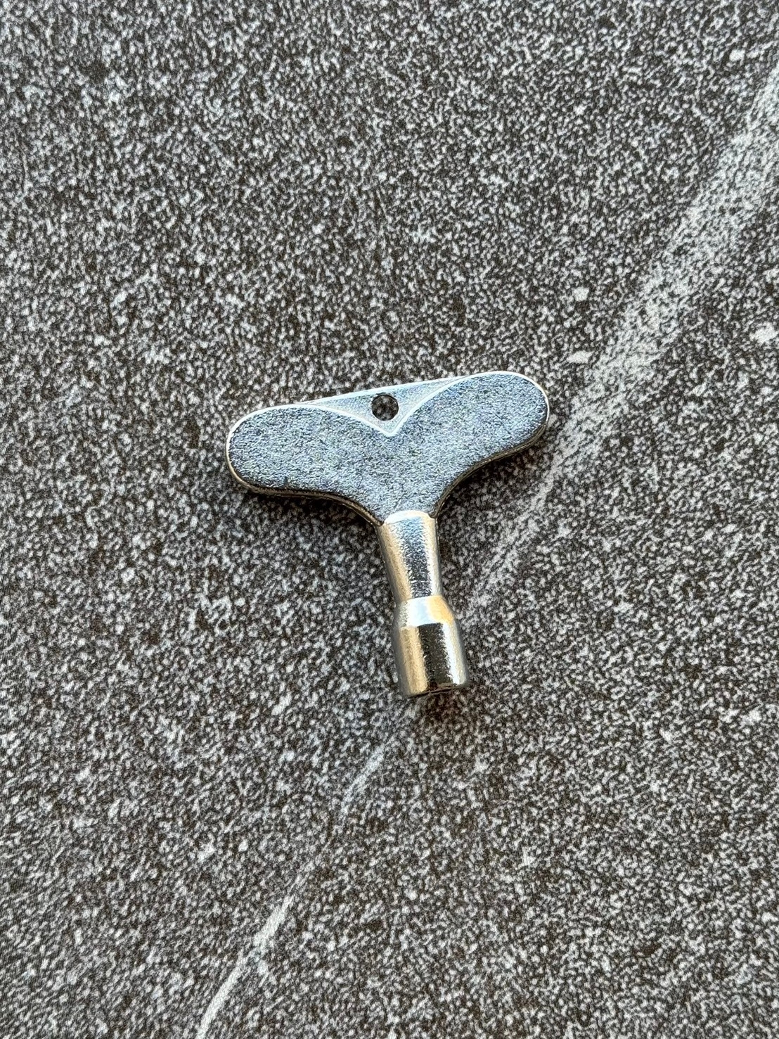 กุญแจกลอง VDK-01 Drum Key ประแจกลอง ปรับหนังกลอง ที่จับกระชับ วัสดุแข็งแรง ทนทานต่อการใช้งาน