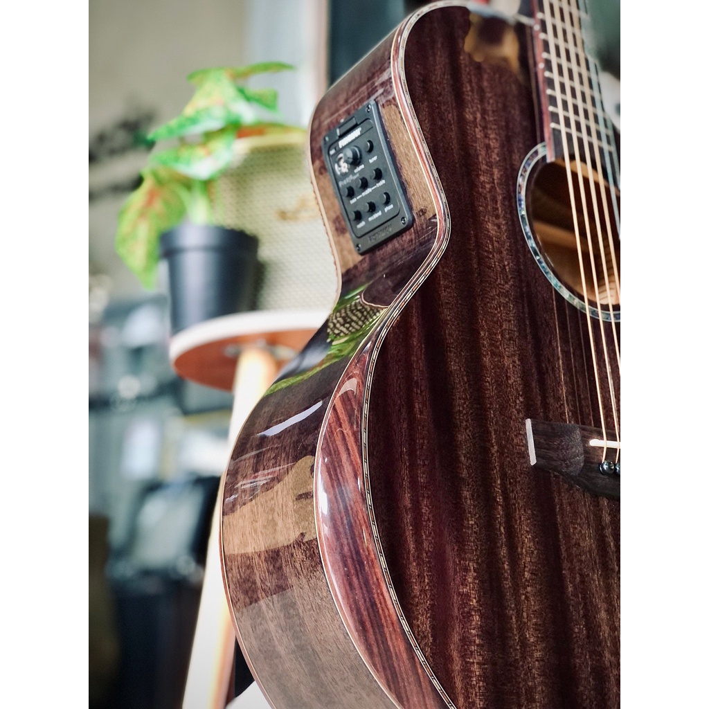 Resonance กีต้าร์โปร่งไฟฟ้า All Solid รุ่น R02 ไม้แท้ทั้งตัว มะฮอกกานี
