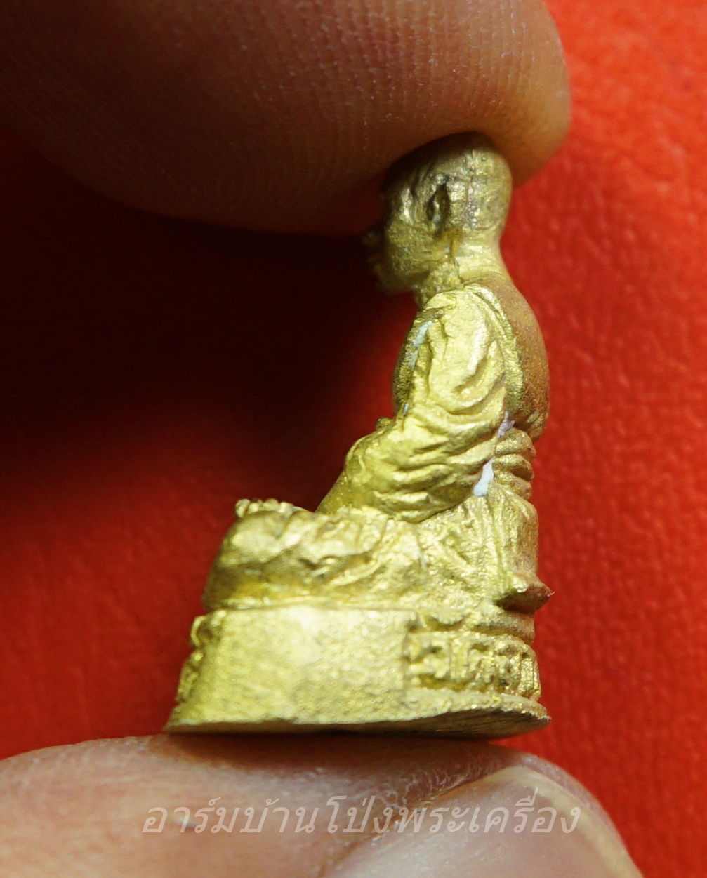 หลวงพ่อสุรินทร์ วัดลาดบัวขาว(หลวงพ่อสอนสร้าง) ปี๒๕๕๓ รูปหล่อ เนื้อฝาบาตร(องค์ที่3)