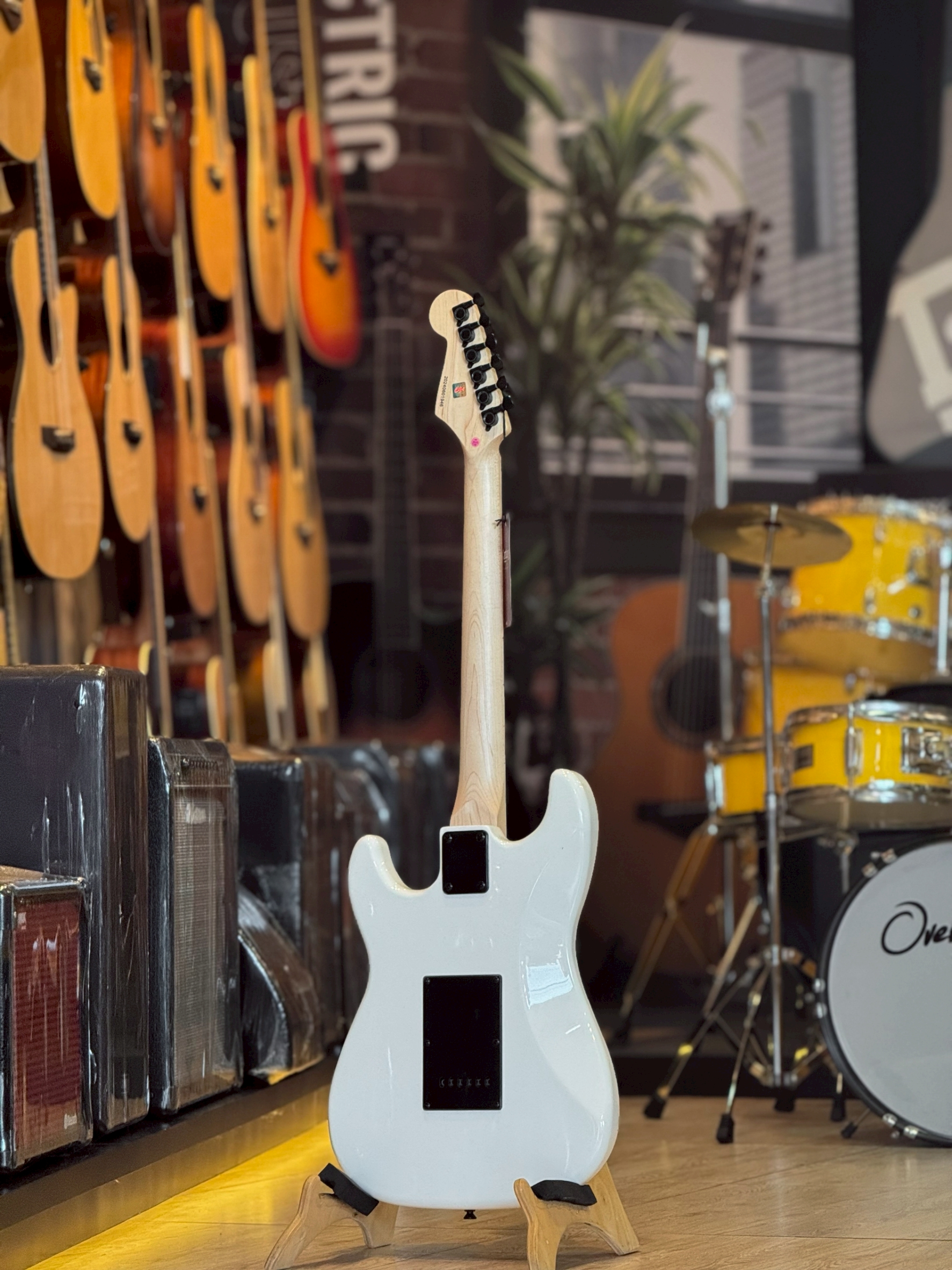 กีตาร์ไฟฟ้า Century Dark Series Lite DST-WH (รุ่นLite) ปิ๊กอัพ HH เลือกเซต