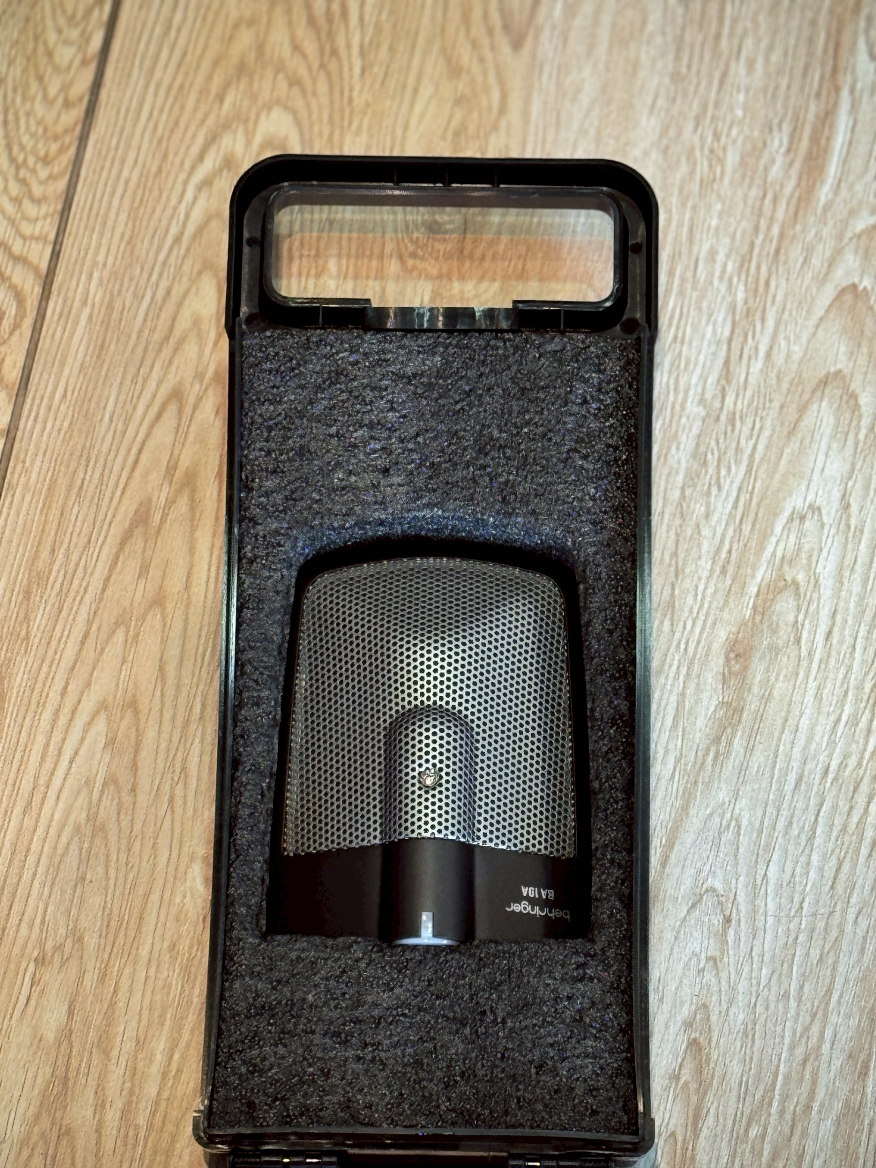 ไมค์จ่อกระเดื่อง Behringer รุ่น BA 19A