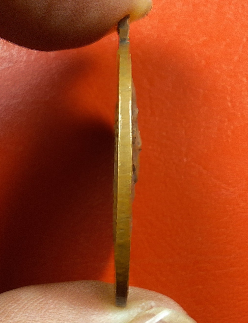 หลวงพ่อเชย วัดเกาะลอยอุดมเอกธาราม(แควอ้อม) รุ่นสี่ ปี๒๕๒๐ ครบรอบ๗๒ปี หลังยันต์เชือก เนื้อทองแดง(องค์ที่9)