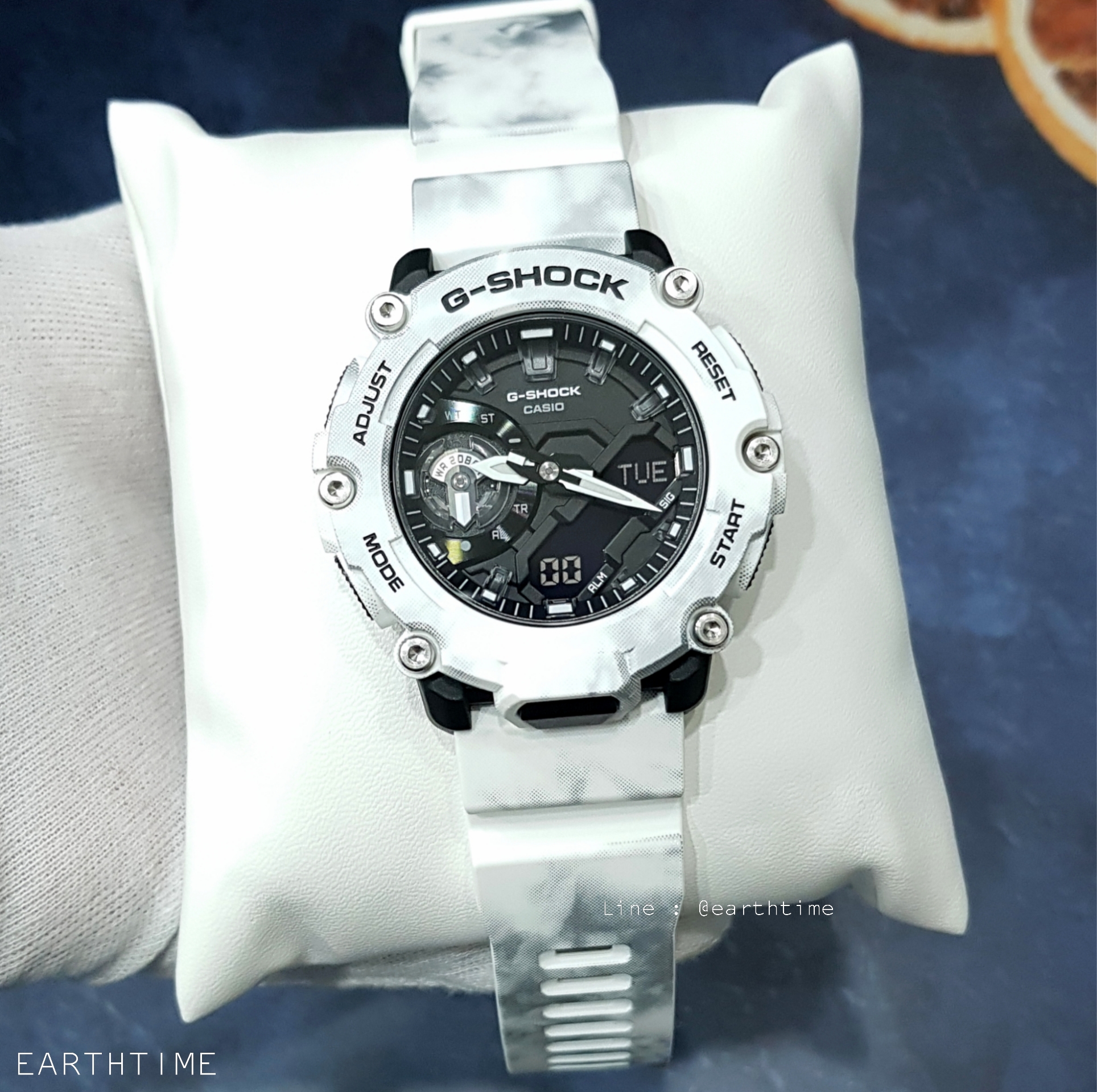 G-Shock GA-2200GC-7A l Grunge Snow Camo Series l ของใหม่แท้100%