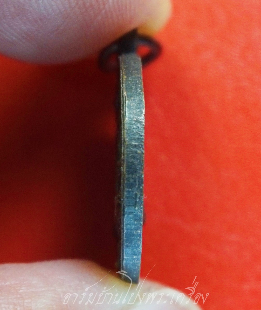 หลวงพ่อเปิ่น วัดบางพระ หลังนางกวัก ปี๒๕๓๔ เนื้อทองแดงรมดำ(องค์ที่2)