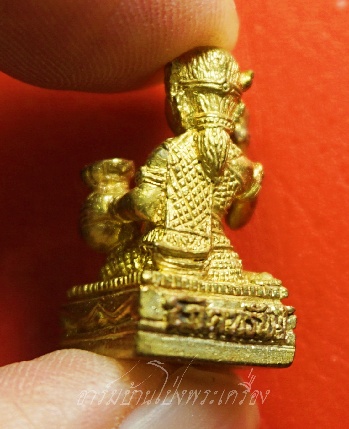 หลวงพ่อสอน วัดลาดบัวขาว ปี๒๕๕๓ นางกวัก โภคทรัพย์ เนื้อฝาบาตร โค๊ตดอกบัว เลข1319(องค์ที่1)