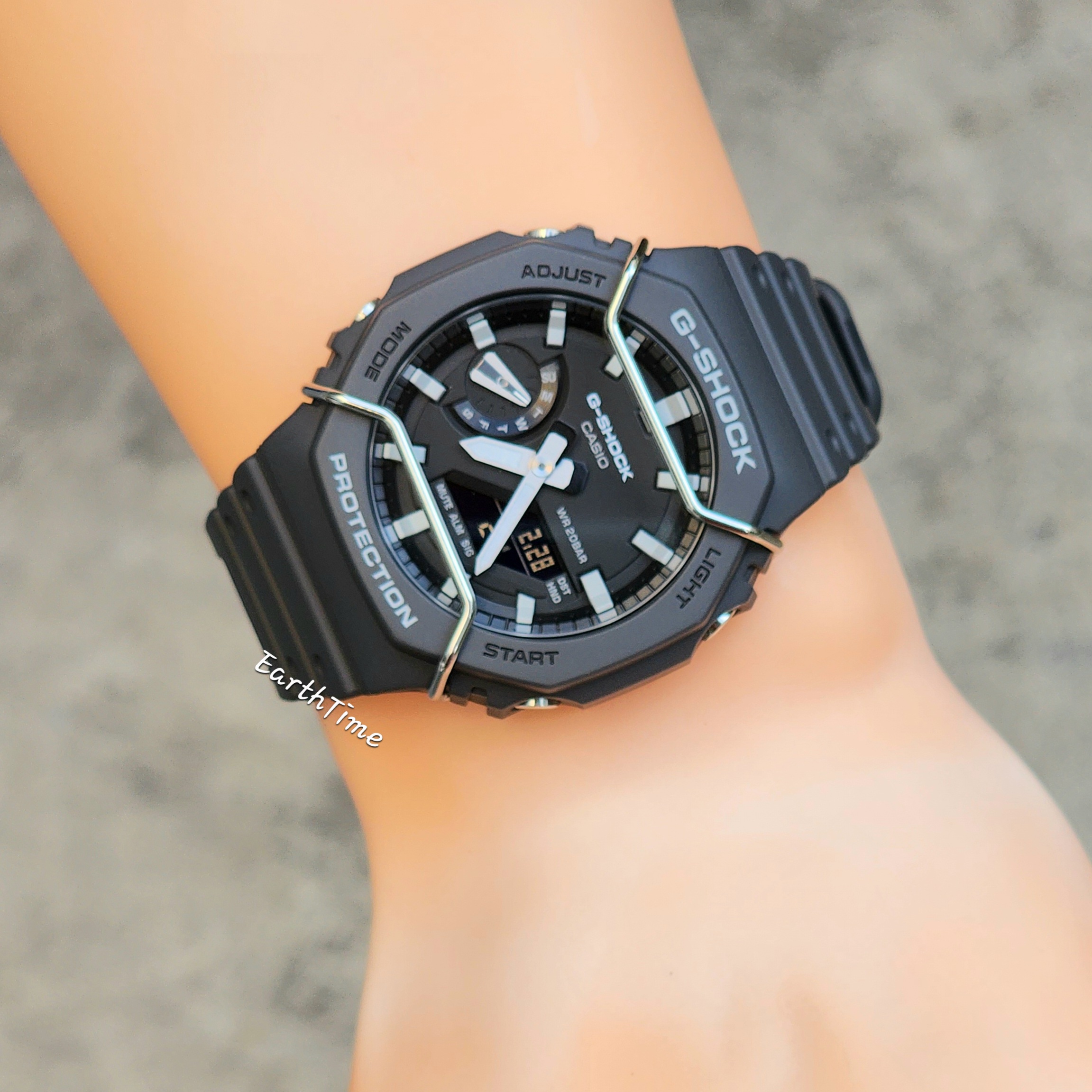 GA-2100PTS-8A l Tone On Tone Series l G-SHOCK