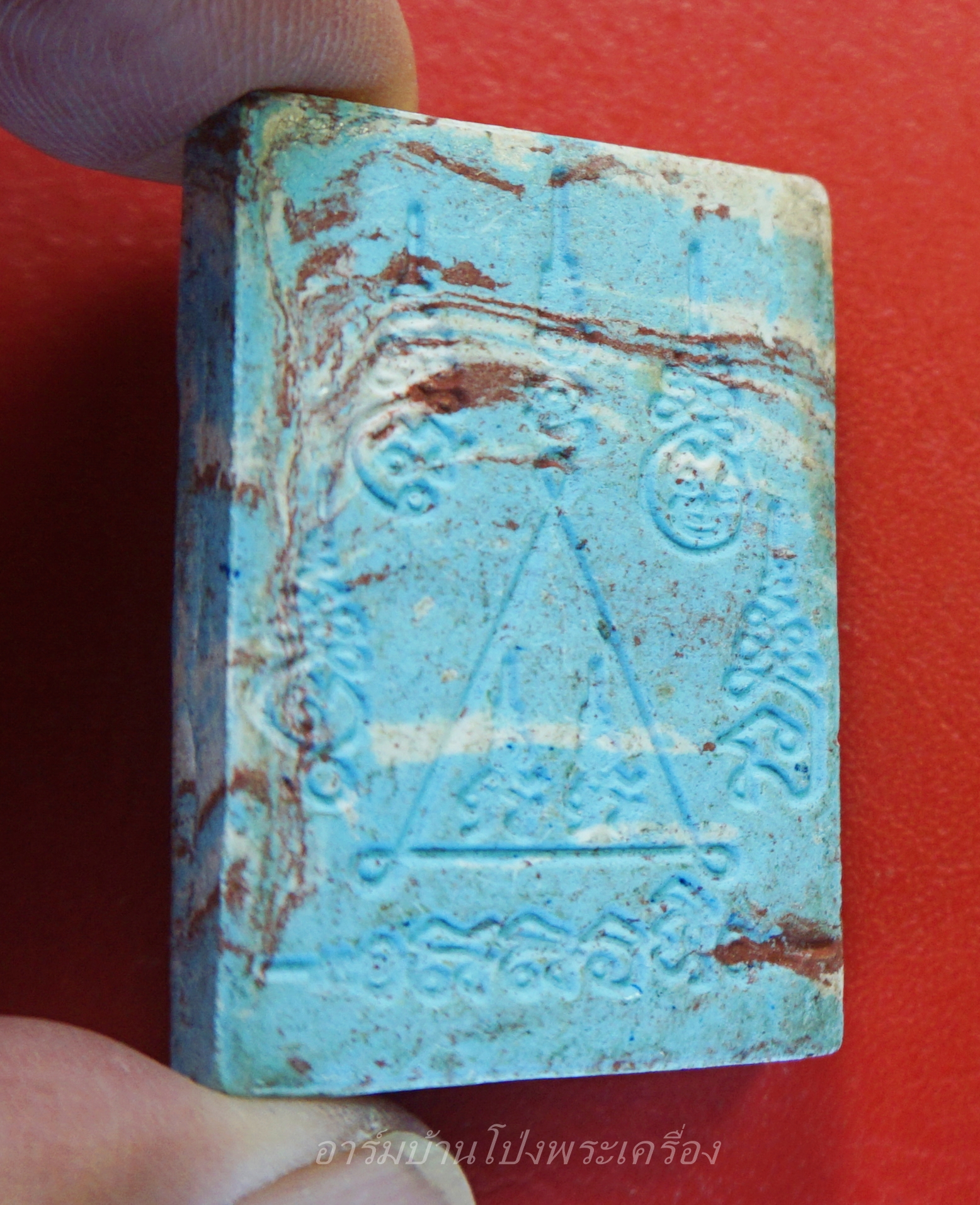 สาริกาเนื้อผง วัดเก่าต้นมะค่า จ.ราชบุรี ฝังพลอย(องค์ที่1)