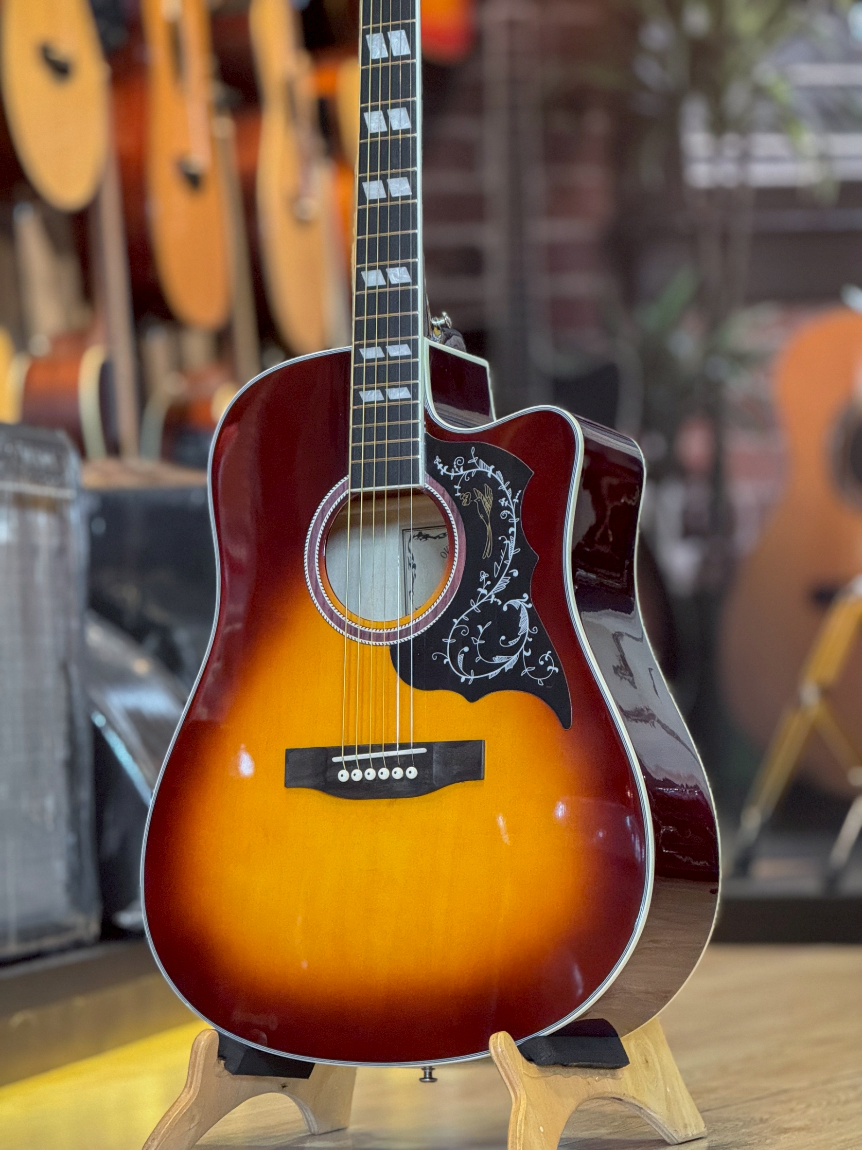 กีตาร์โปร่ง Overspeed OS-41FC เสียงใสกังวาน ทัชชิ่งเล่นง่าย Acoustic Guitar ครบเช็ต ปิ๊ก 4 ประแจ กระเป๋า คาโป้