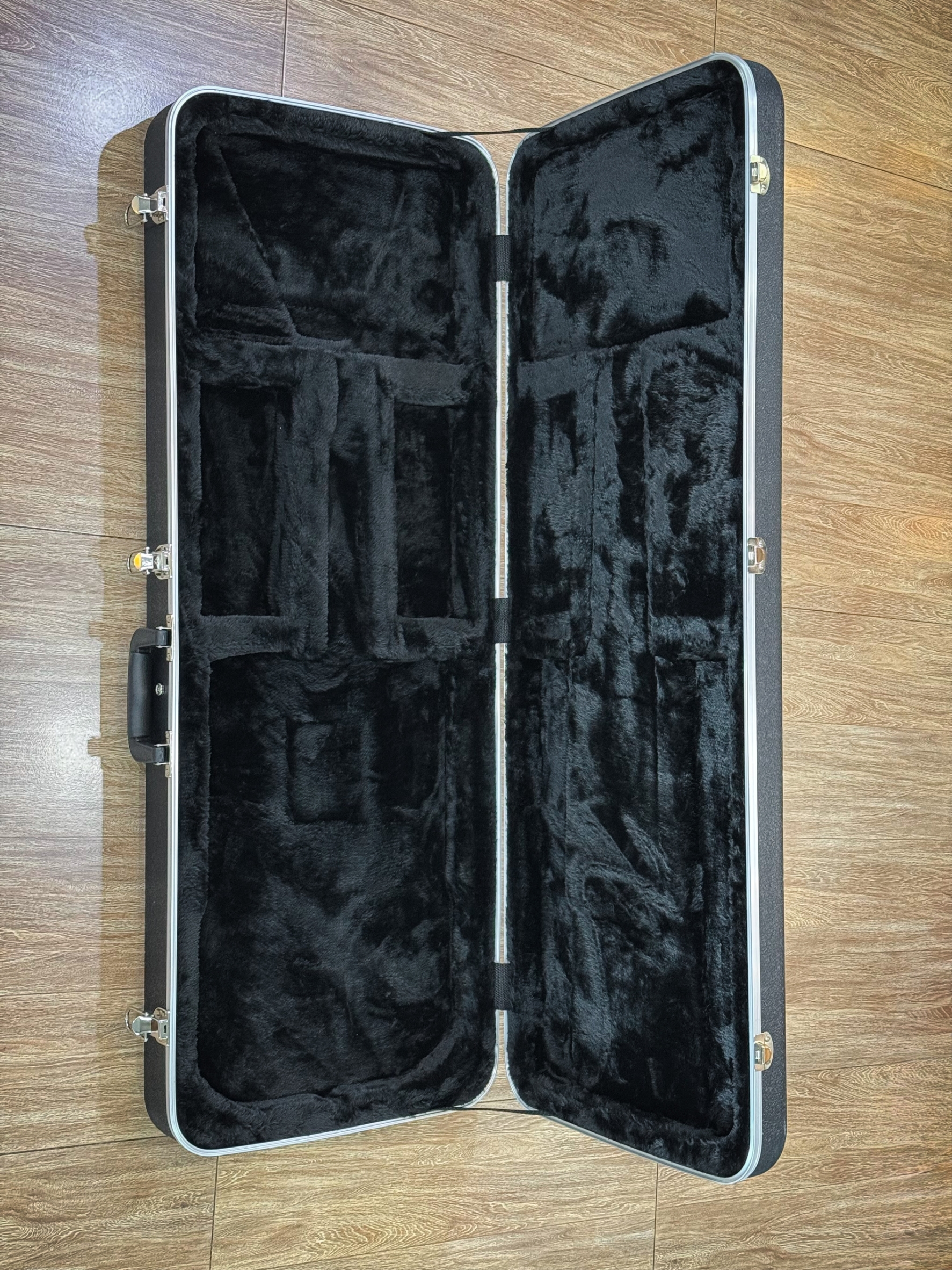 ฮาร์ดเคสกีต้าร์ไฟฟ้า EC-500 Hard case กล่องเคสเหลี่ยม สีดำ/น้ำเงิน/แดง บุกำมะหยี่พรมเทา แบบหนา