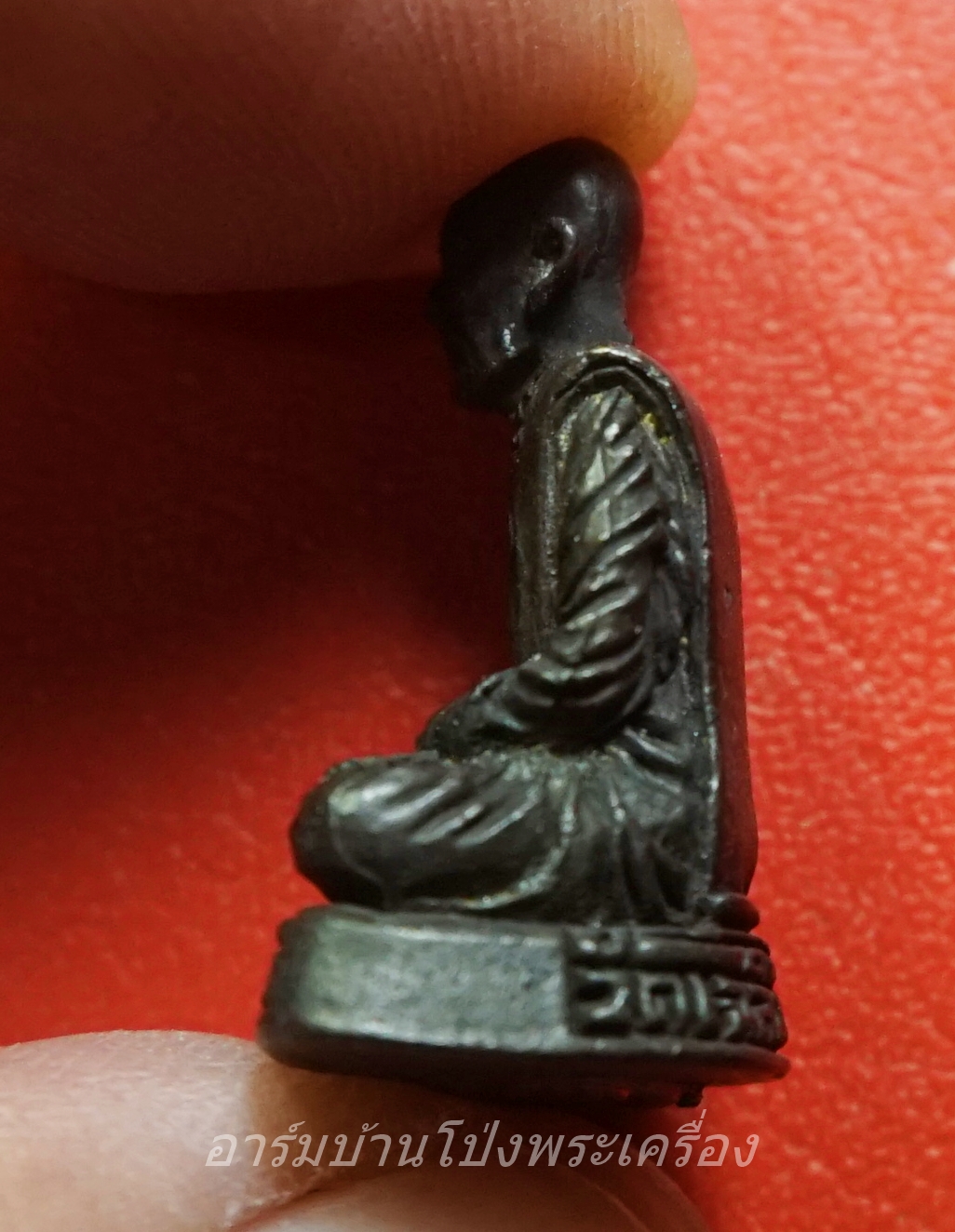 หลวงพ่อผลัด วัดเฉลิมอาสน์ รูปหล่อ(องค์ที่1)