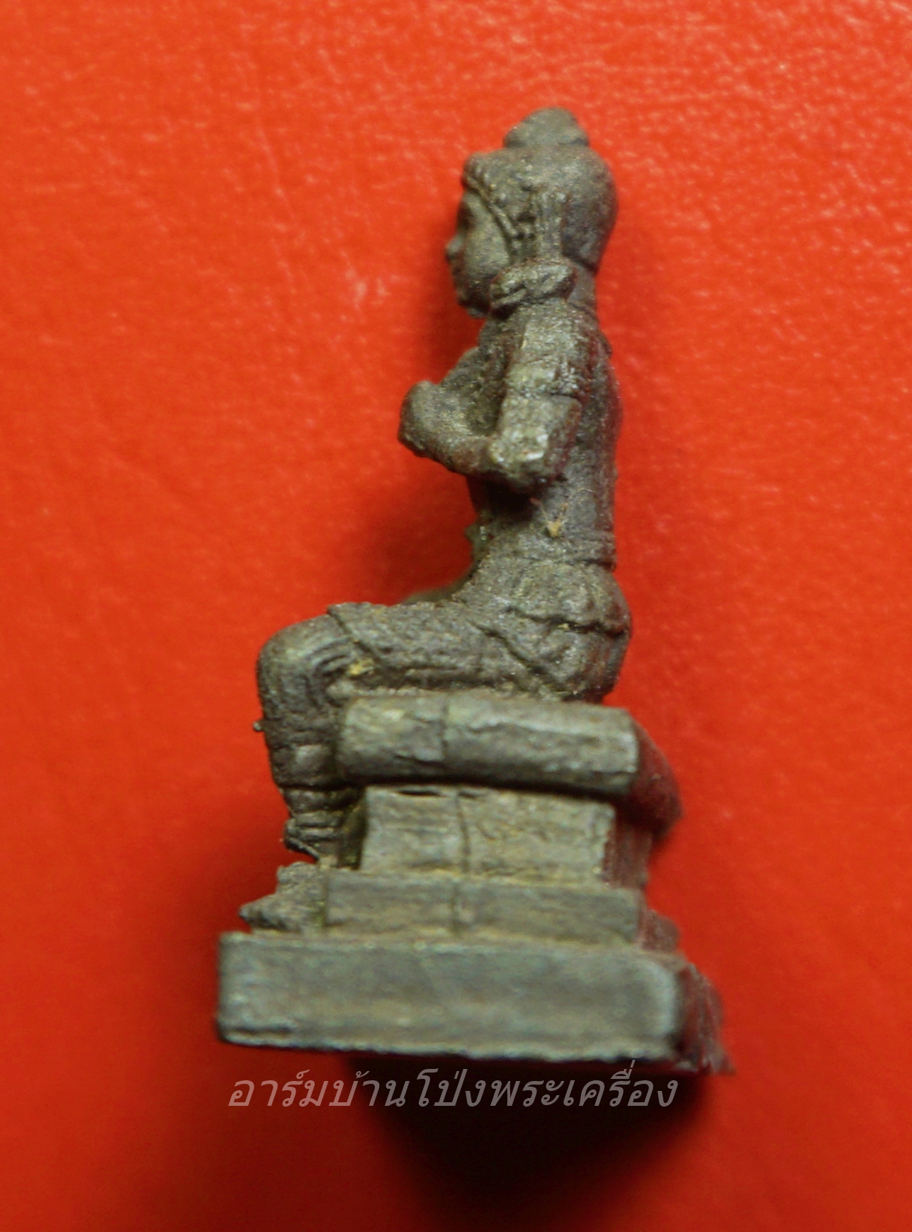 รูปหล่อพระวิษณุ เทพแห่งศิลปะการช่าง ประทับนั่ง ถือดอกบัว เนื้อทองเหลือง พิมพ์เล็ก(องค์ที่1)