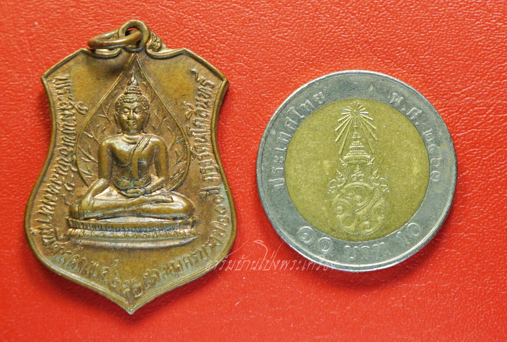 พระสัมพุทธชินสีห์มหามุนีศาสดา ที่ระลึกเจ้าพ่อหลักเมืองราชบุรี ปี๒๕๒๕ เนื้อทองแดง(องค์ที่2)