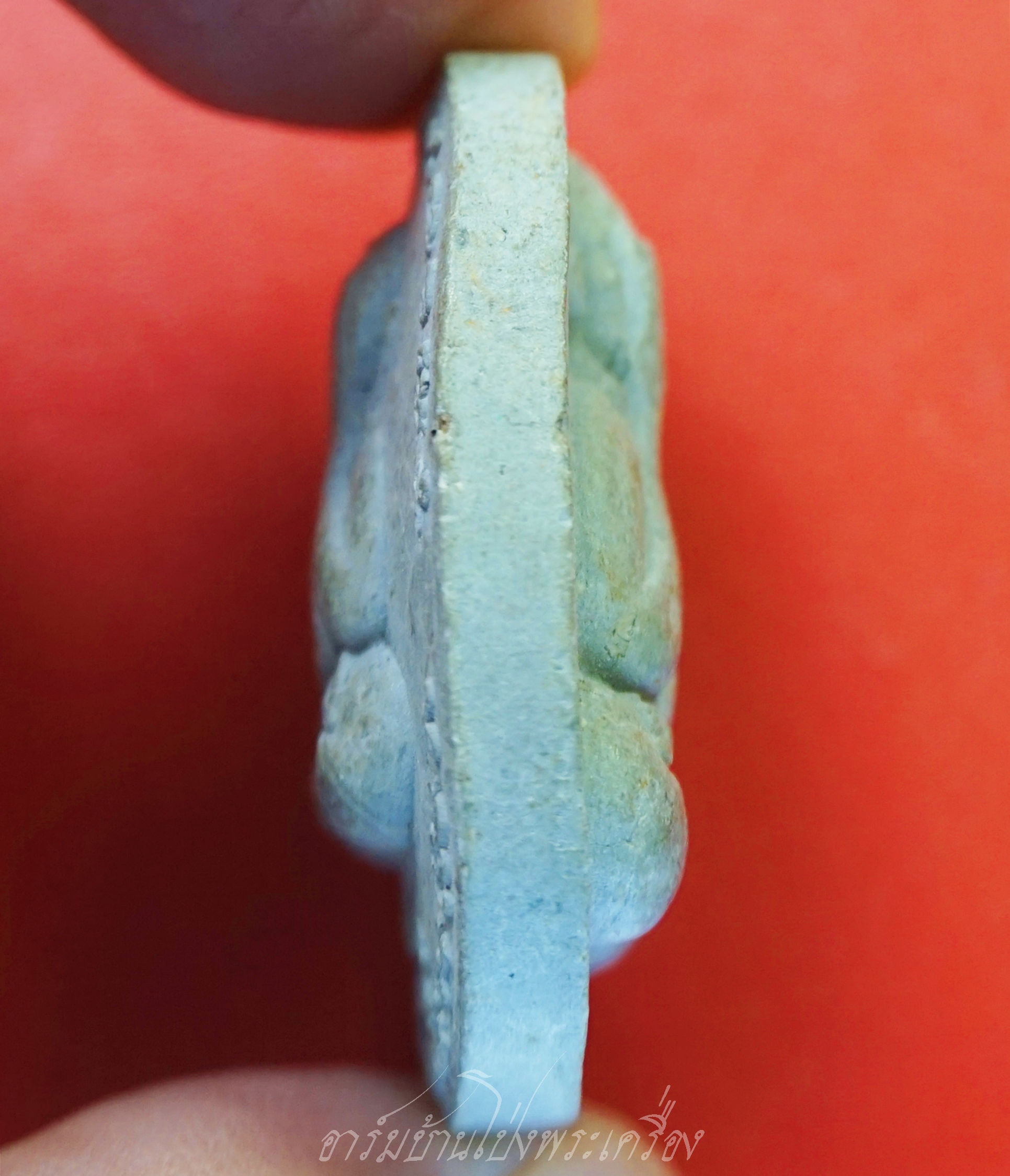 หลวงพ่อจืด วัดโพธิเศรษฐี จ.นครปฐม พระปิดตา จัมโบ้ มหาละลวย๘ทิศ ปี๒๕๕๖ เนื้อผงสีเทา(องค์ที่1)