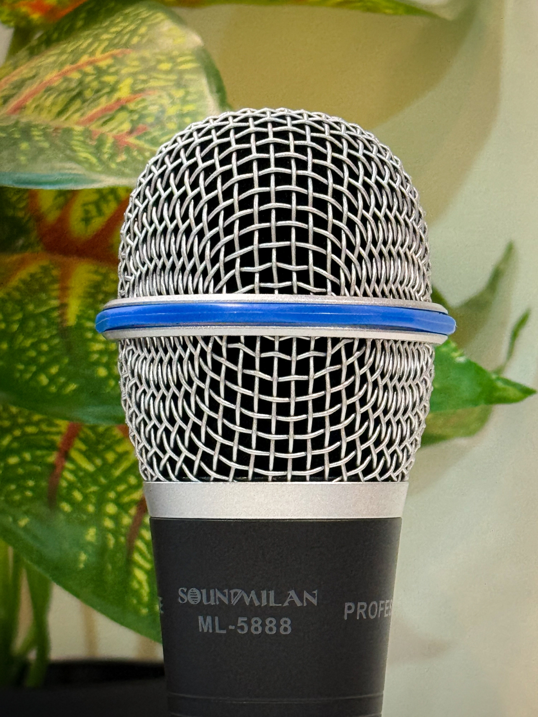 ไมโครโฟน Soundmilan รุ่น ML-5888 ไมค์ ไมค์สาย พร้อมสายสัญญาณ ให้คุณภาพเสียงที่ดี จากผู้ขาย [รับประกันศูนย์ไทย]