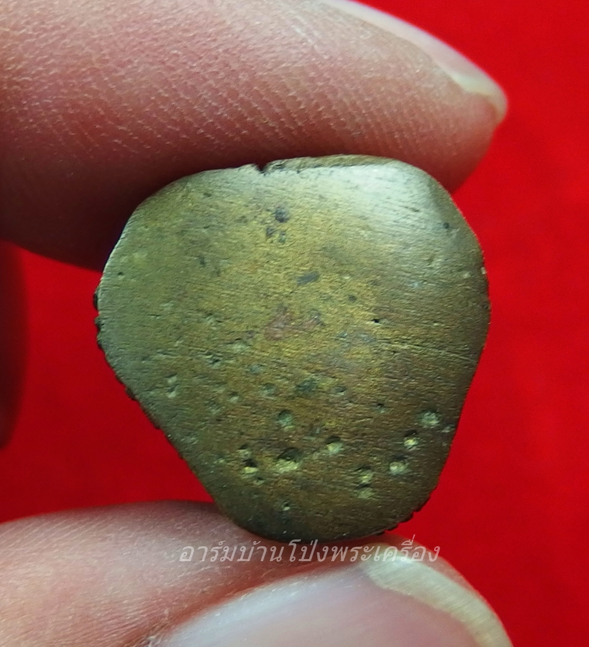 หลวงพ่อเกิด พระครูเมธาธิการ หลวงพ่อประเทือง ออกวัดโพธิ์บัลลัง รูปหล่อสามพลัง รุ่นสอง เนื้อทองเหลือง(องค์ที่3)