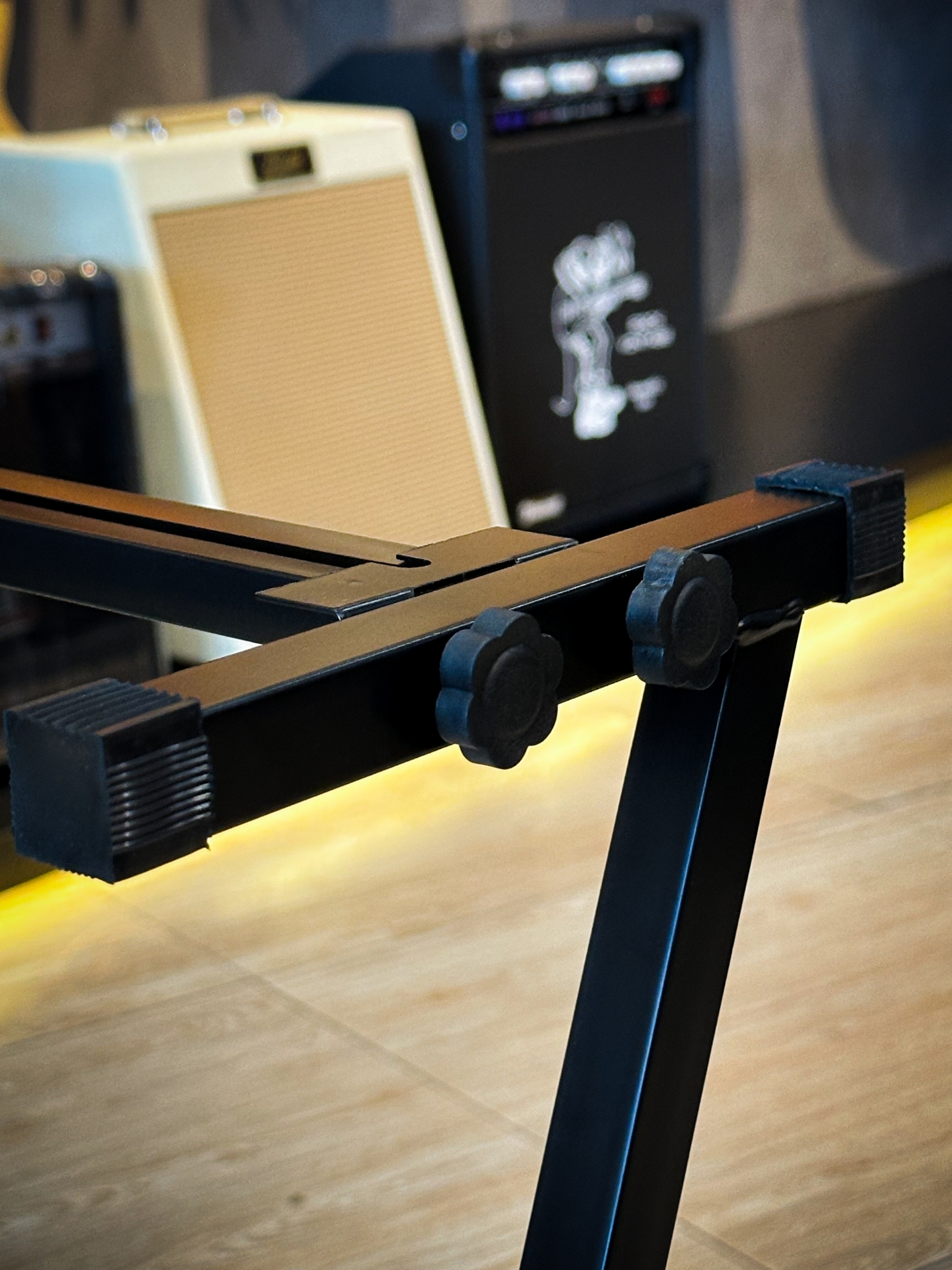 (รุ่นขายดี!🔥) ขาตั้งคีย์บอร์ด ทรง Z สามารถวางคีย์บอร์ด ขาตั้งเปียโน ขาวางคีย์บอร์ด ได้หลากหลายรุ่น เหล็กแข็งแรง