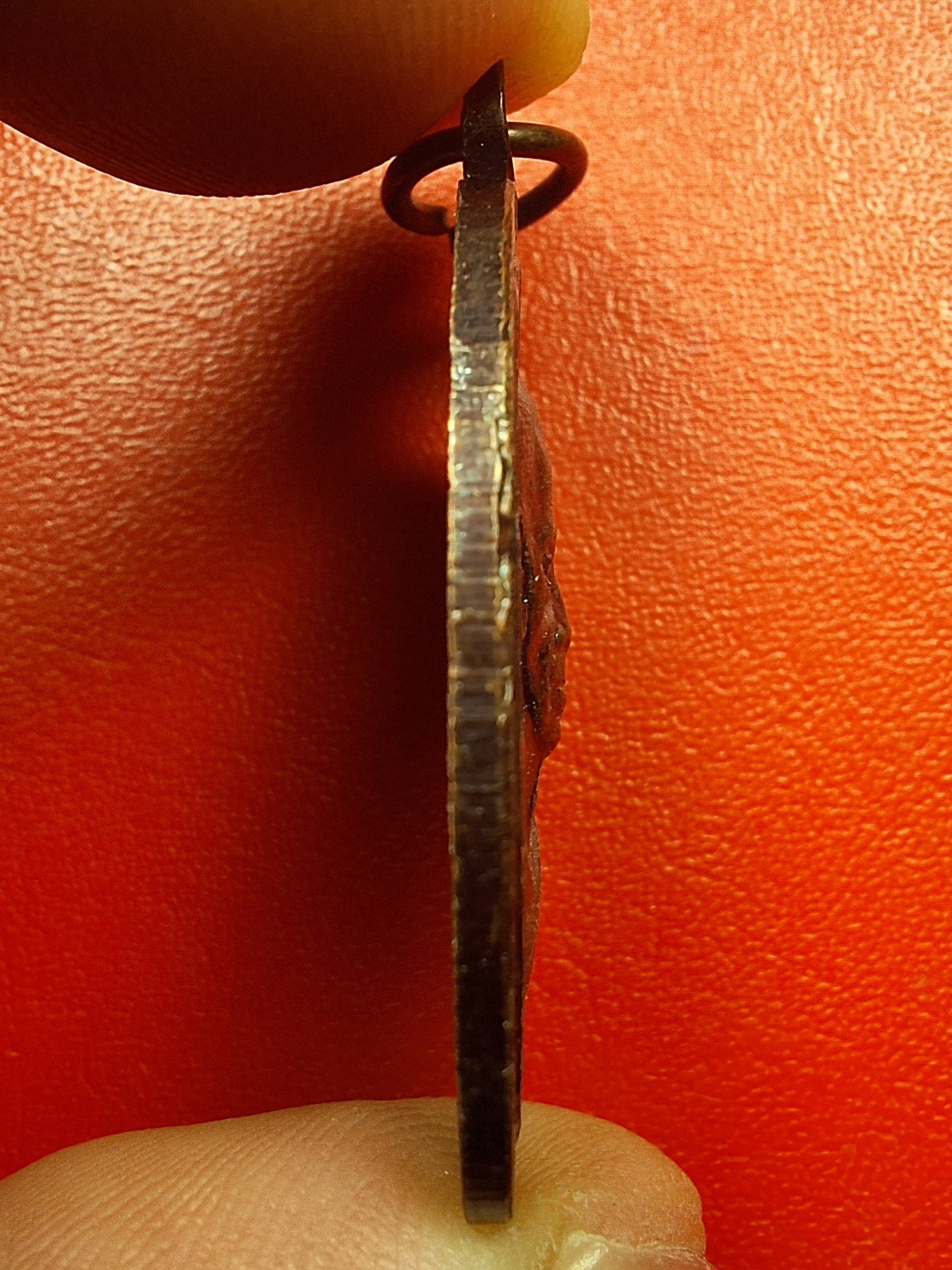 หลวงปู่ม่วง วัดยางงาม จ.ราชบุรี ปี๒๕๔๒ อายุ๘๙ปี เนื้อทองแดงรมดำ(องค์ที่10)