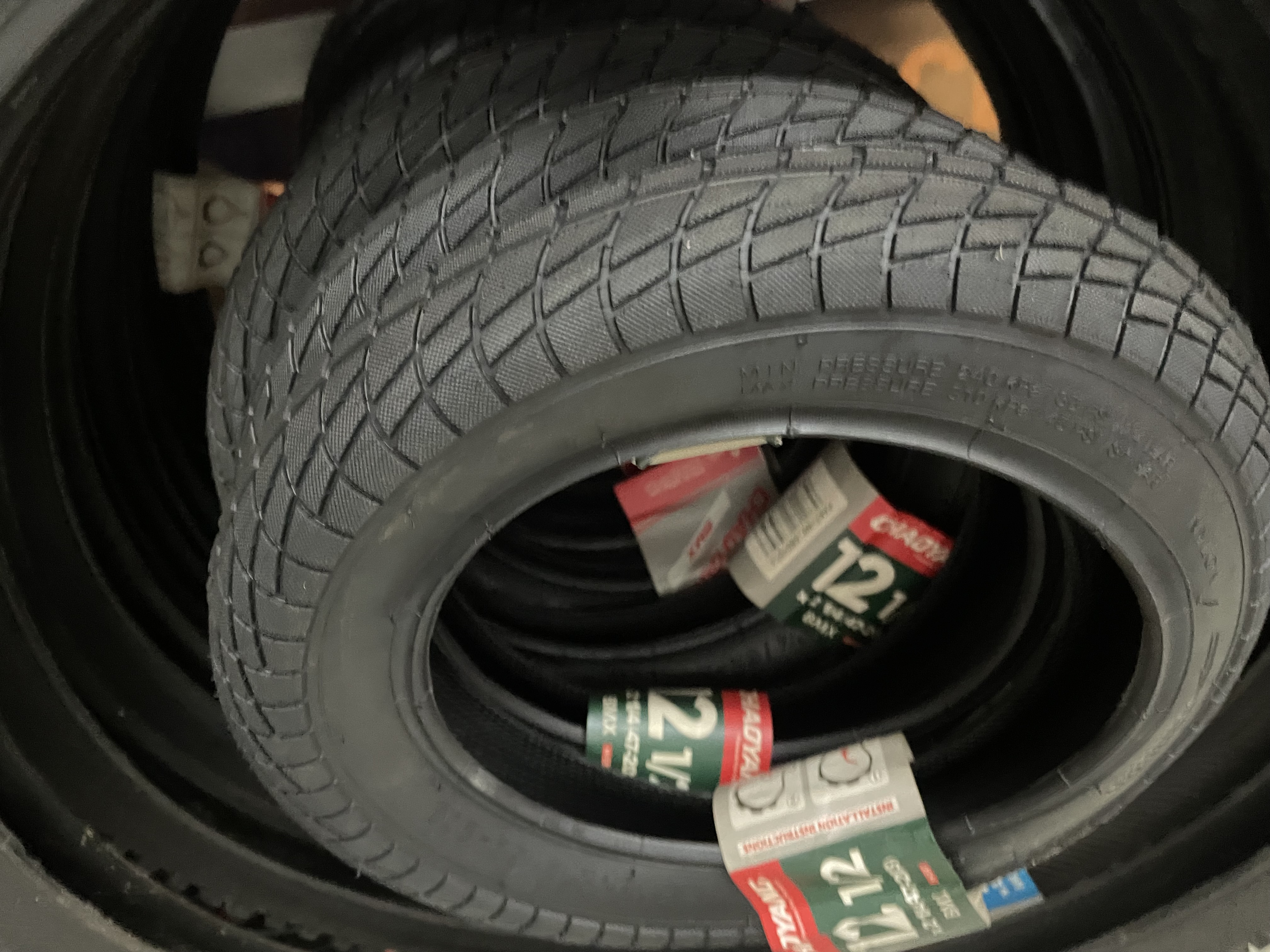 ยางนอกจักรยาน 12x2.125 Qitong