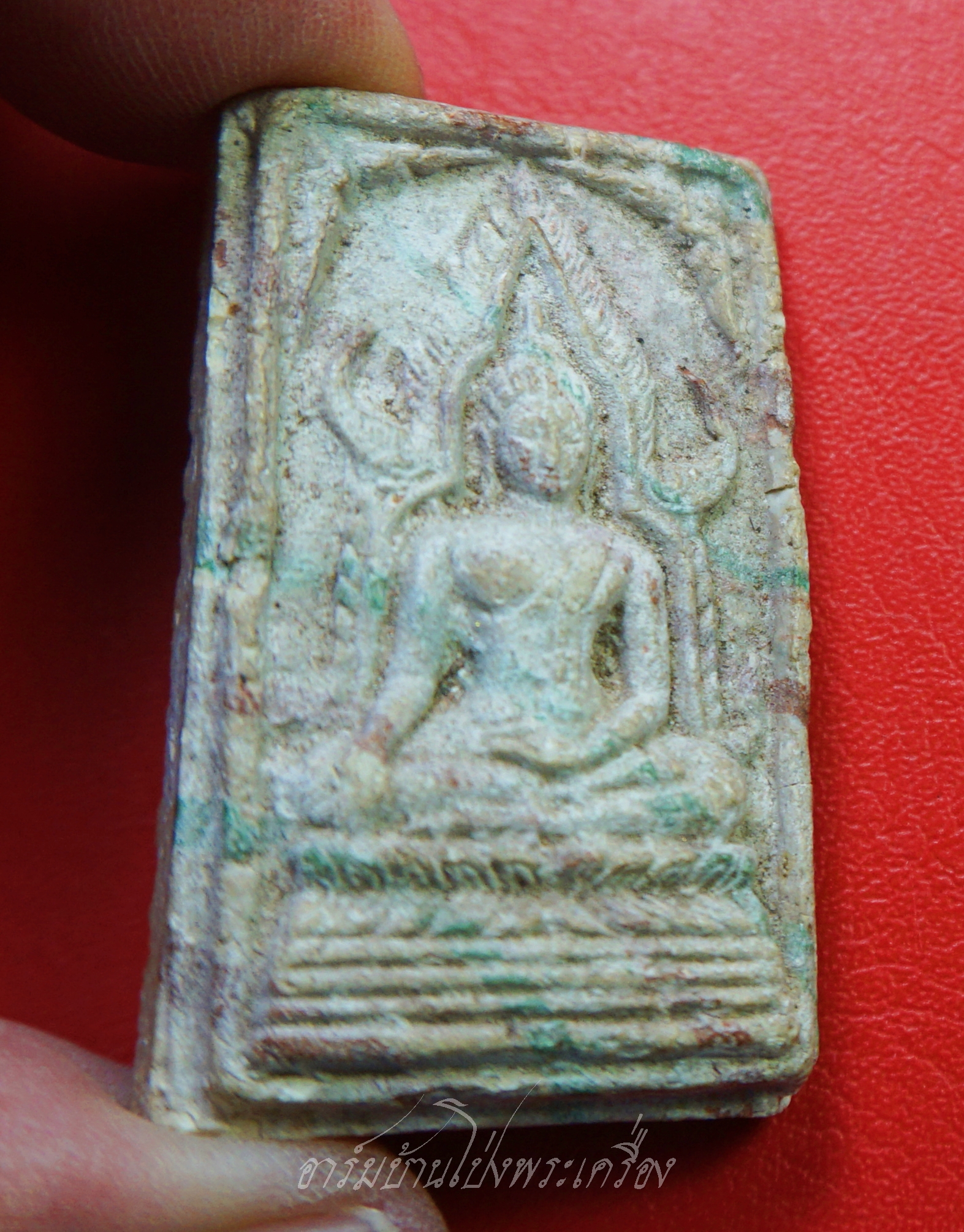 พระพุทธชินราช สายรุ้ง วัดถ้ำสาริกา เนื้อผงเทียนชัย(องค์ที่4)