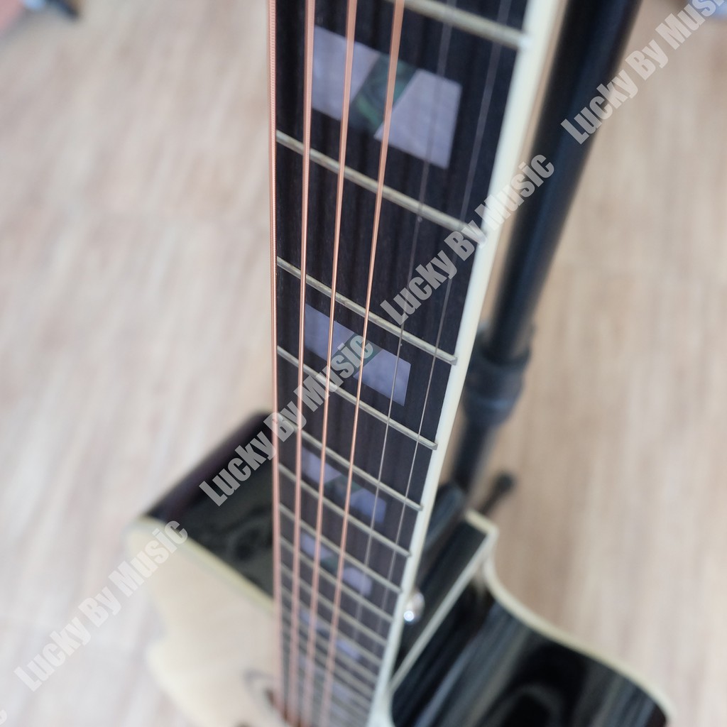 กีต้าร์โปร่ง Enya รุ่น Ed18c ขนาด 41 นิ้ว สีไม้ ฟรี กระเป๋า คาโป้ ปิ๊ก 2 อัน ที่เก็บปิ๊ก ใบคอร์ด ประแจ