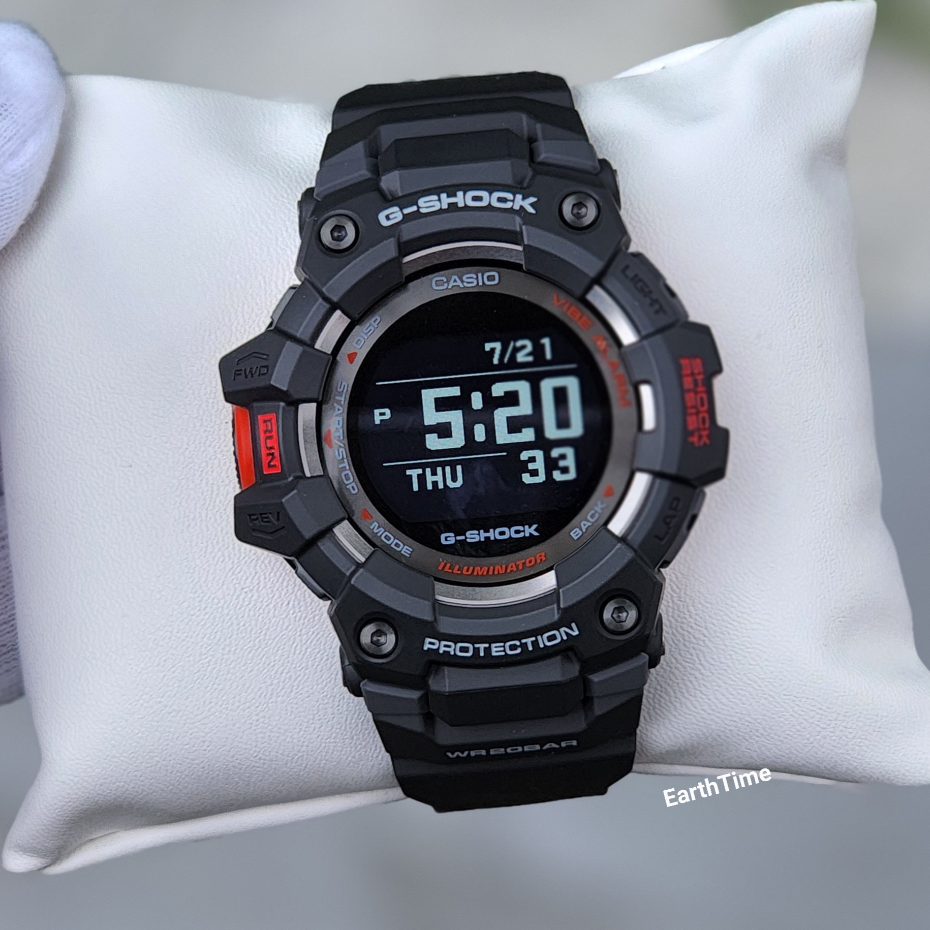 GBD-100-1 l G-SHOCK G-SQUAD l GBD-100 Series l ของใหม่แท้100%