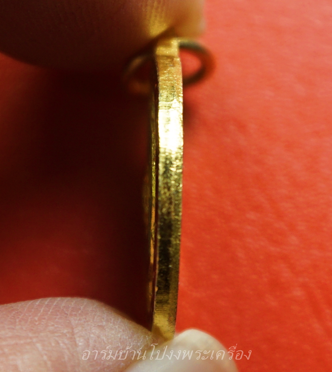 เหรียญยันต์แปดทิศ โป๊ยข่วย ตรงกลางเป็นรูปหัวเสือ กะไหล่ทองลงยา วัดบรมราชาฯ(เล่งเน่ยยี่) ปี2555(องค์ที่1)