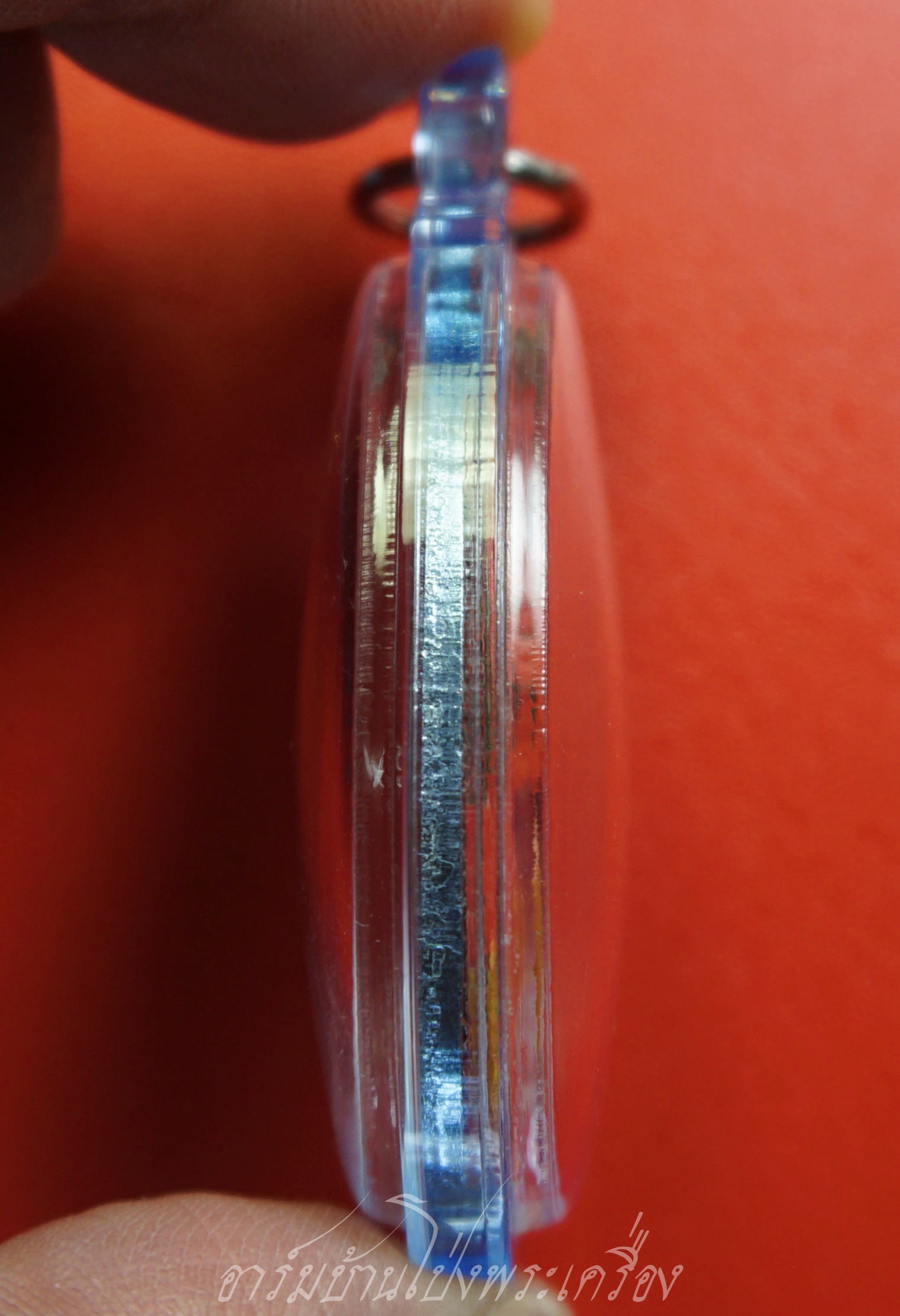 หลวงปู่แผ้ว ปวโร วัดรางหมัน ใบขี้เหล็กหลวง สธ ปี๒๕๕๖ เลข๖๔๑ เนื้อเงินลงยาสีเขียว(องค์ที่1)