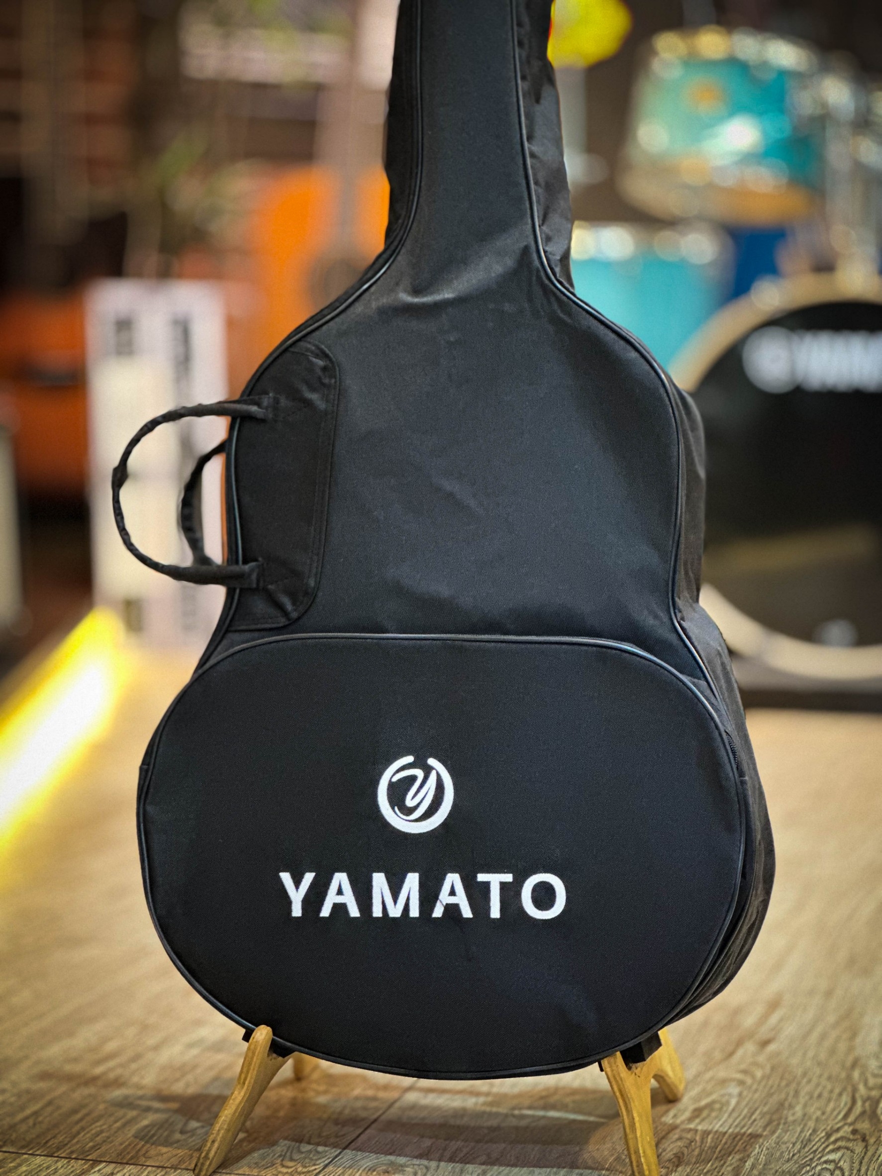 กระเป๋ากีต้าร์โปร่ง 41" YAMATO กระเป๋ากีต้าร์คุณภาพดี ✅ ใส่กีตาร์ได้หลายทรง, มีหูจับด้านข้าง/และด้านหน้า,มีช่องใส่อุปกรณ์/มีสายสะพายหลัง