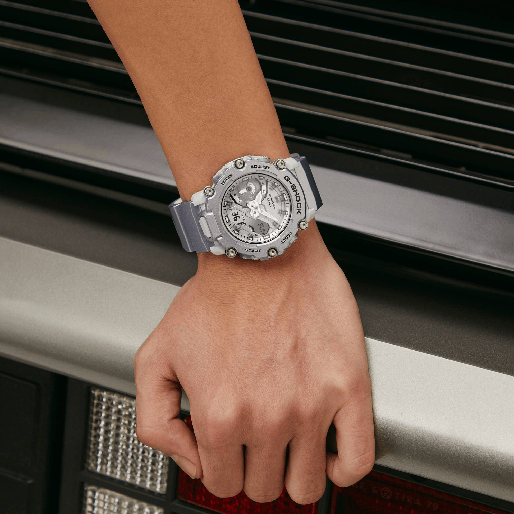 GA-2200FF-8A l G-Shock ‘Forgotten Future’ Series l G-SHOCK