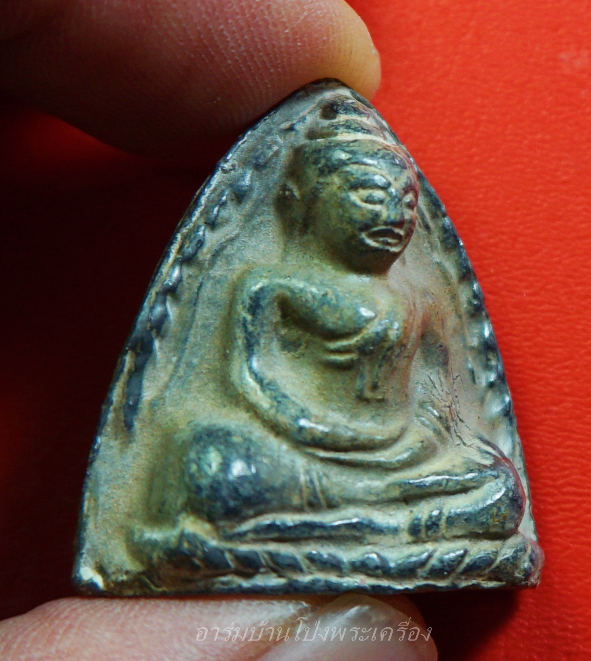 หลวงพ่อโต เนื้อตะกั่ว ไม่ทราบวัด(องค์ที่1)