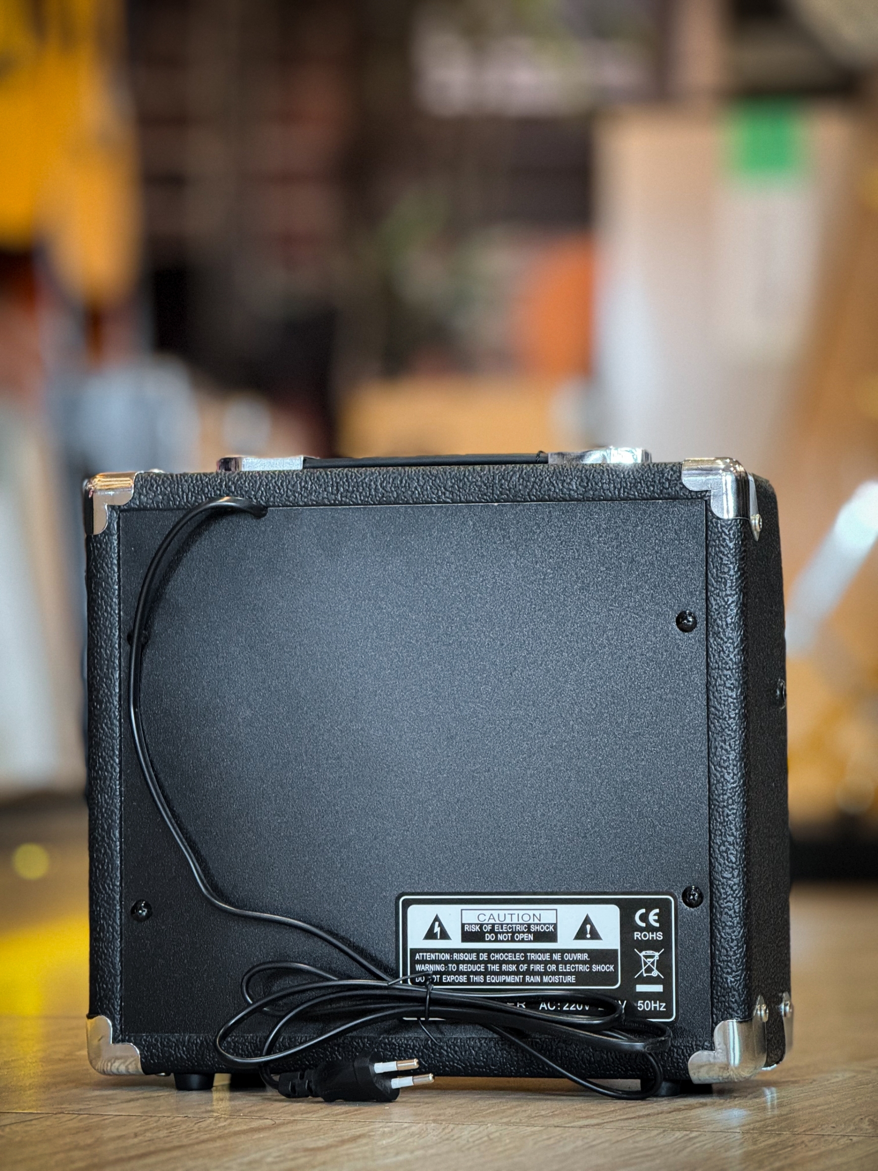 แอมป์กีต้าร์ มีบลูทูธ KAZUKI รุ่นใหม่ KA-20 / KA-25 / KA-40 BTตู้แอมป์ แอมป์คุณภาพ มีเสียงแตกในตัว