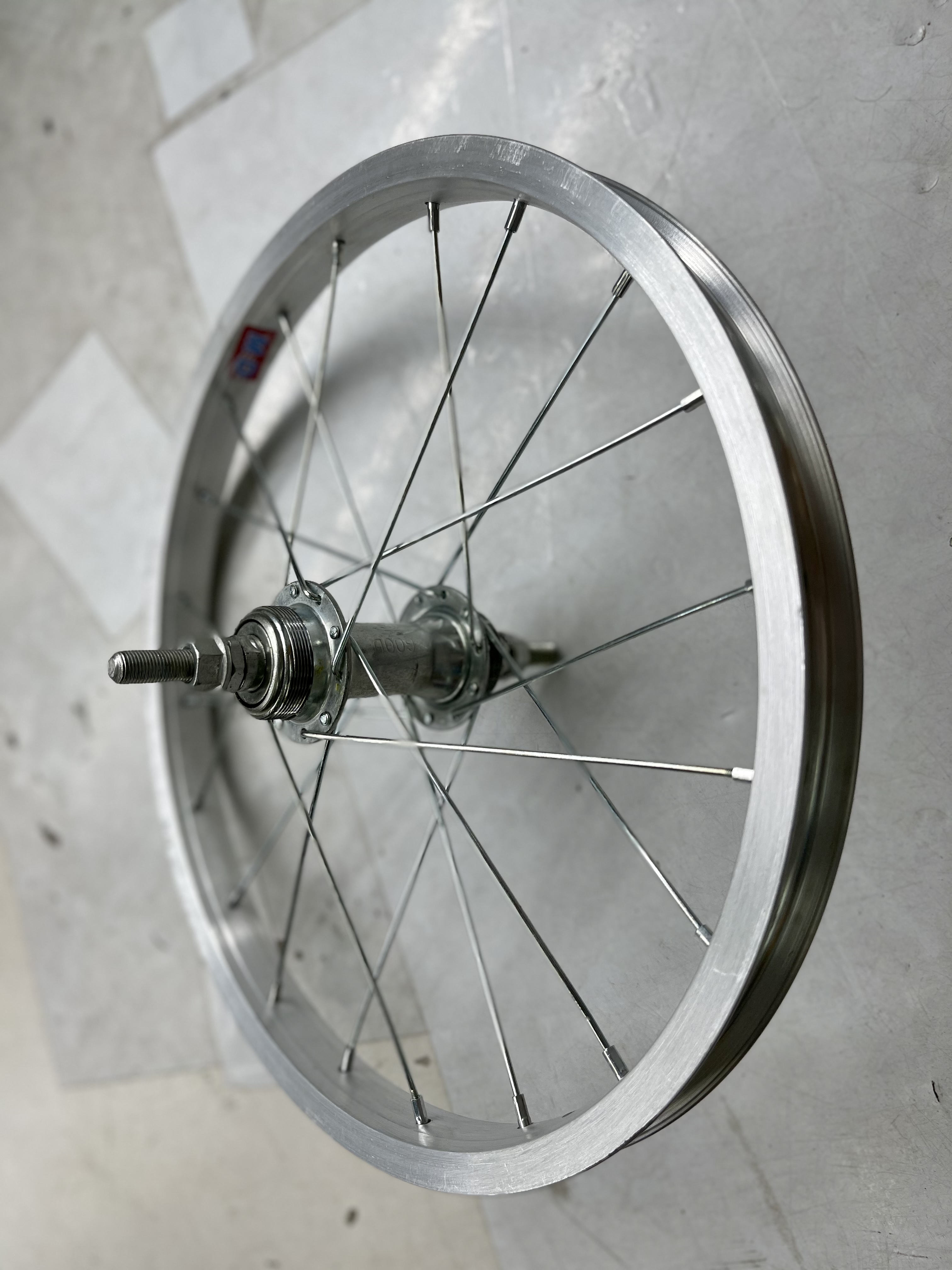 วงล้อรถเด็ก 12นิ้ว ขอบอลู ล้อหน้า