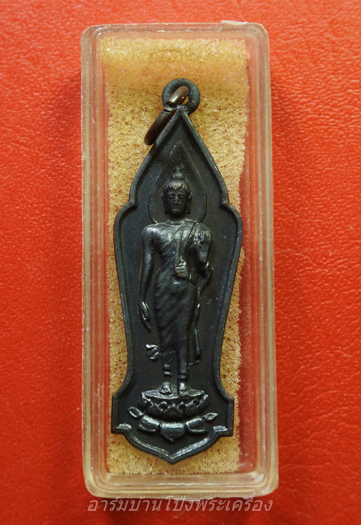 พระพุทธนวฤทธิ์ จิตตภาวันวิทยาลัย จ.ชลบุรี พร้อมกล่องเดิม(องค์ที่2)