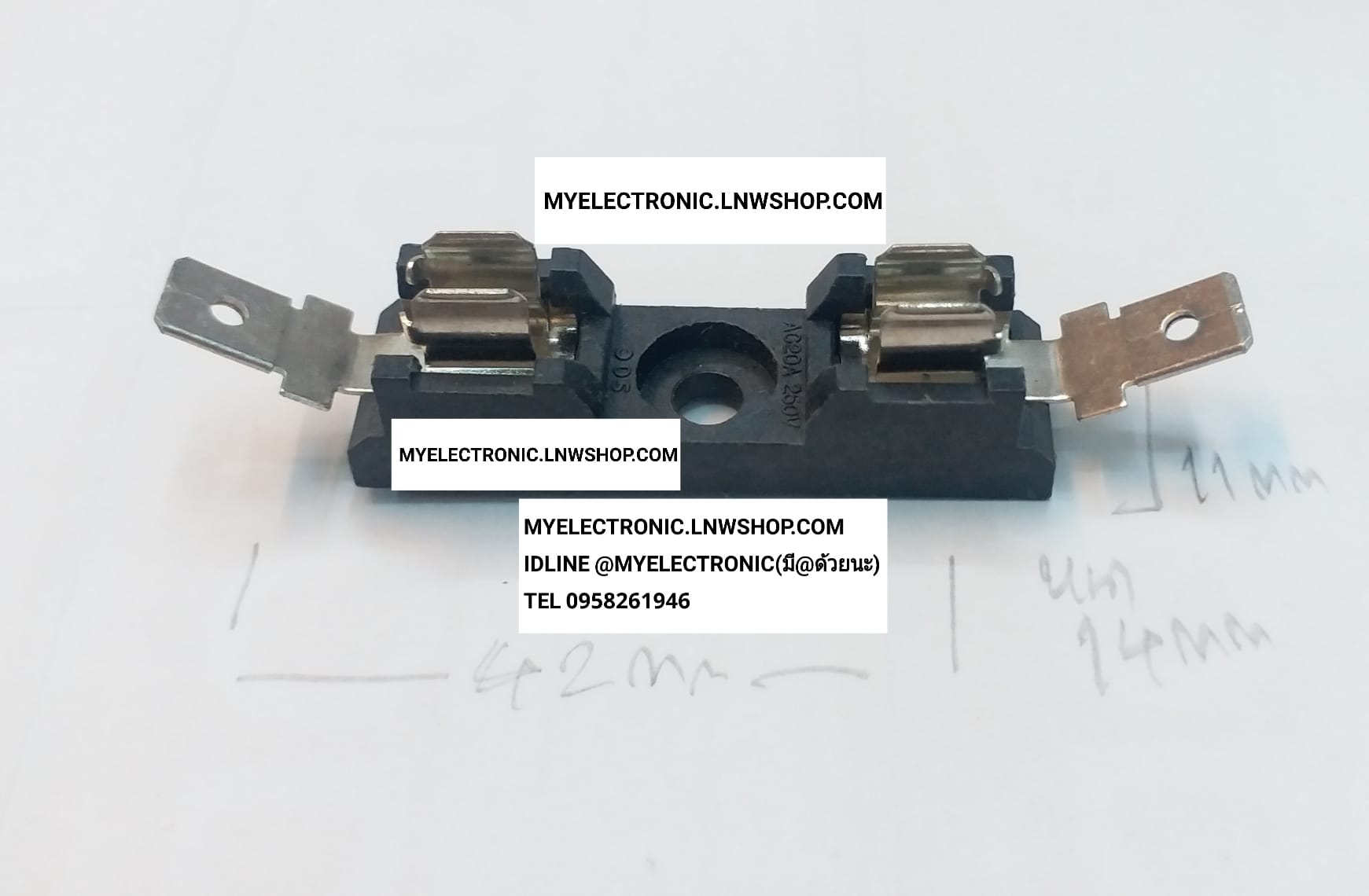 ขาย ฐานฟิวส์6×30มม. ฐานฟิวส์ สำหรับ ฟิวส์6×30MM. ฐานฟิวส์ใหญ่ ยี่ห้อSOC 20A250V ฐานฟิวส์ ฐานฟิวส์ปีกใหญ่ ราคาตัวละ บาท