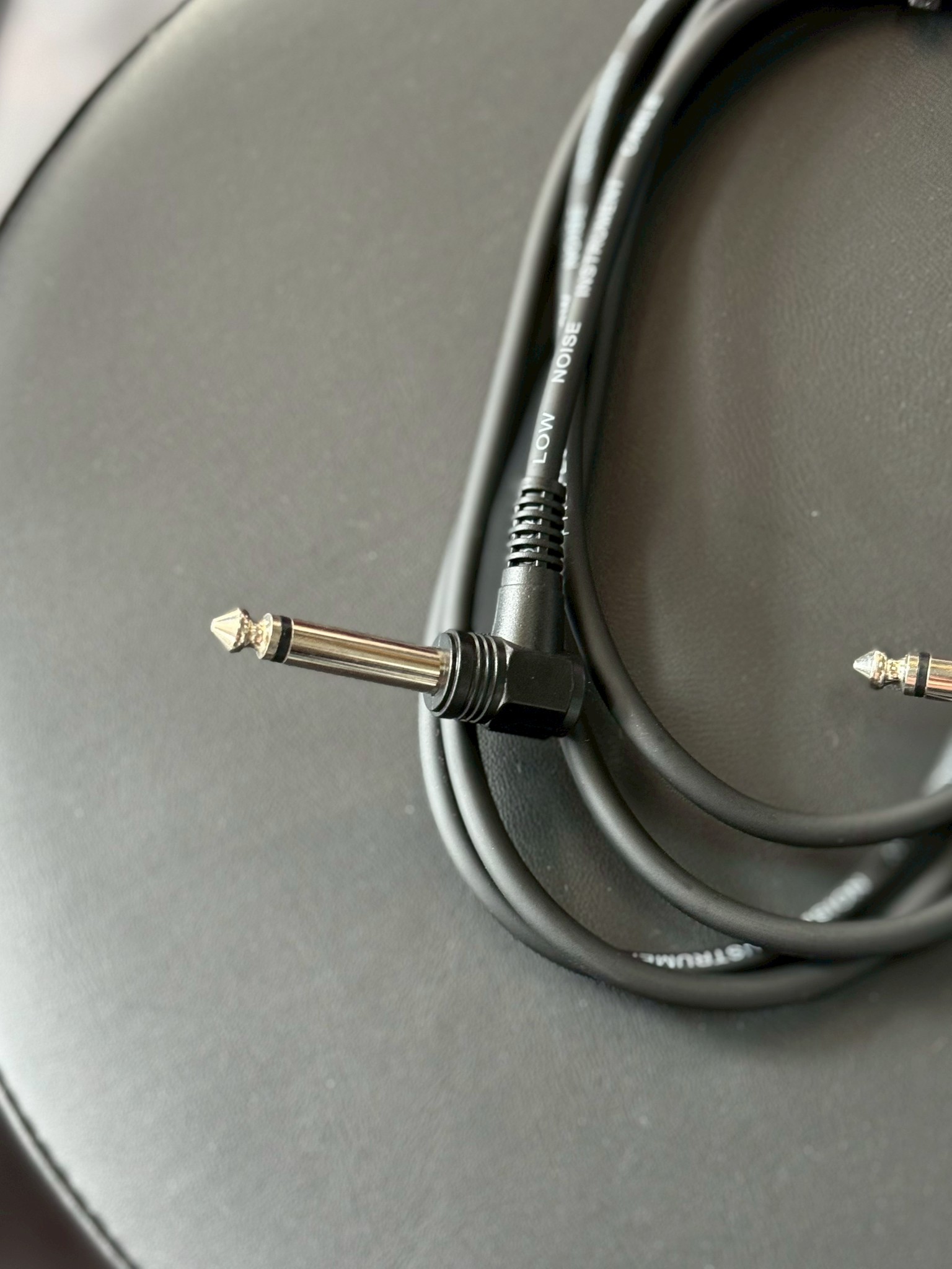 Calsbro สายแจ็ค สเตอริโอ / สายโมโน (mono / stereo) สำหรับกลองไฟฟฟ้า